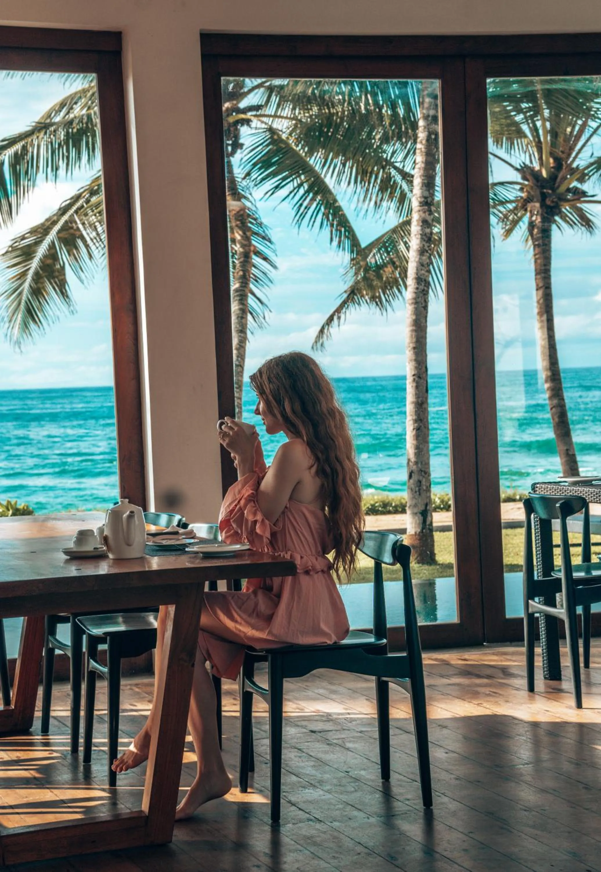 People in Ubuntu Beach Villas by Reveal