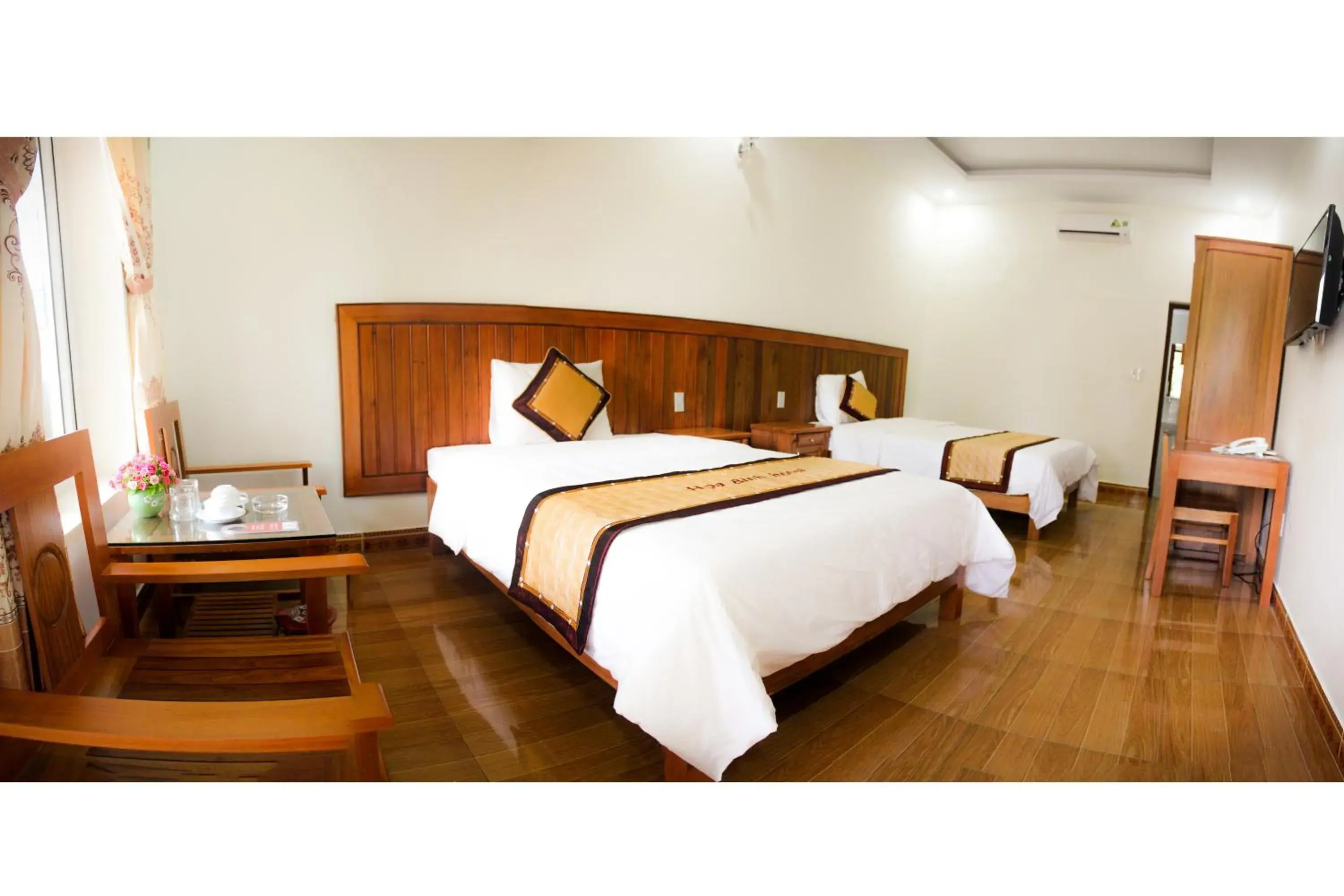 Hoa Binh Hotel Hoa Binh Hotel