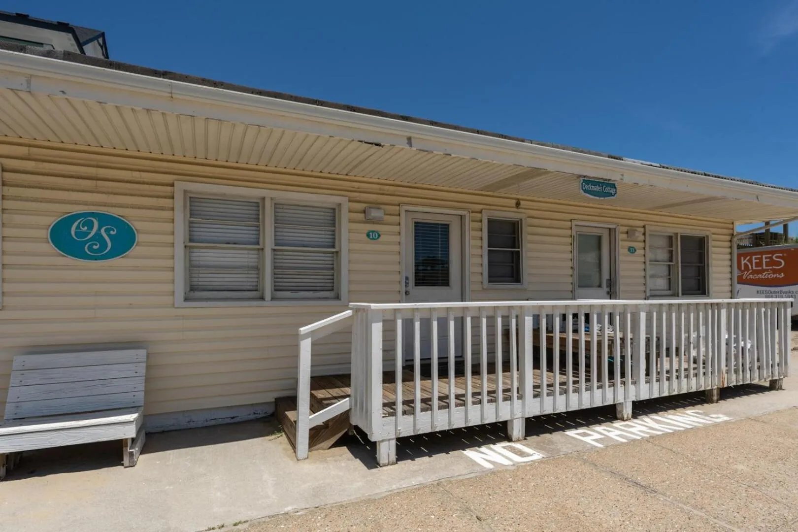 Property building in Oceanside Court by KEES Vacations