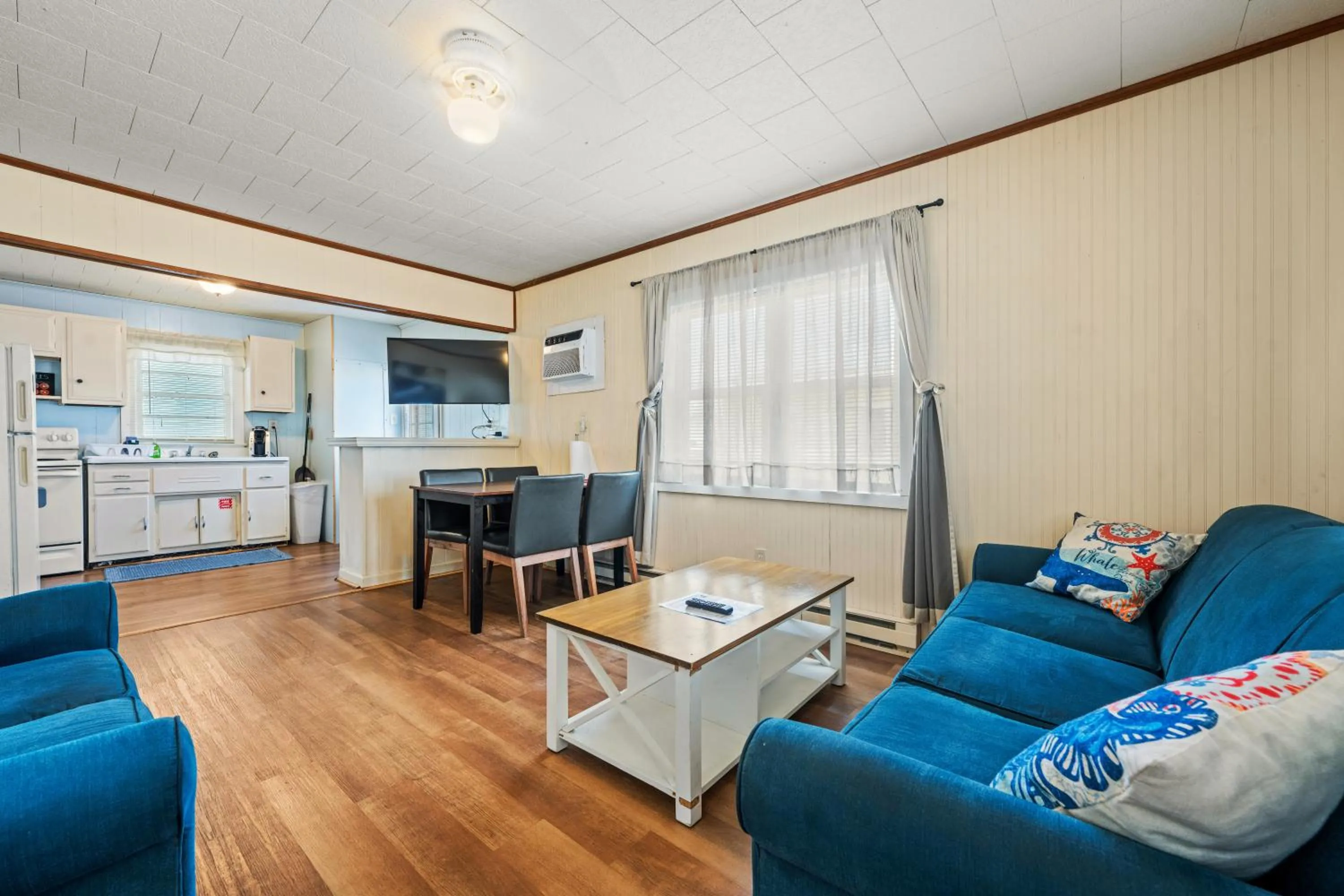 TV and multimedia in Oceanside Court by KEES Vacations