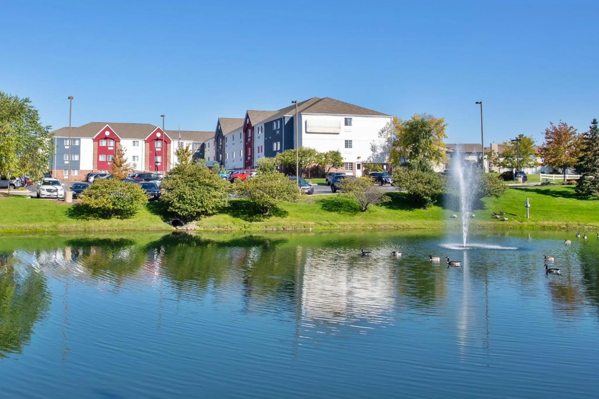 Property building in Candlewood Suites Kenosha - Pleasant Prairie by IHG