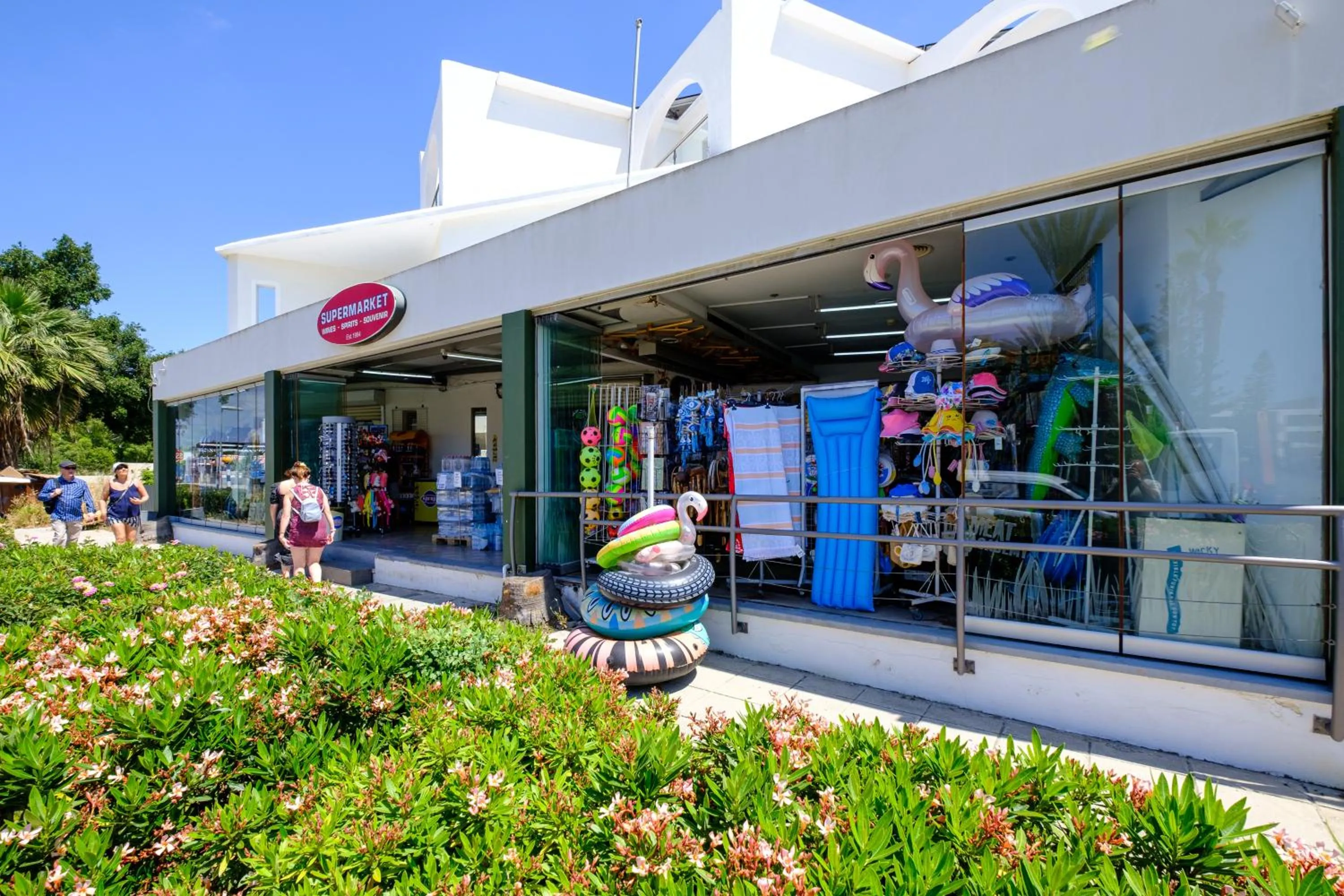 Property building in Pandream Hotel Apartments