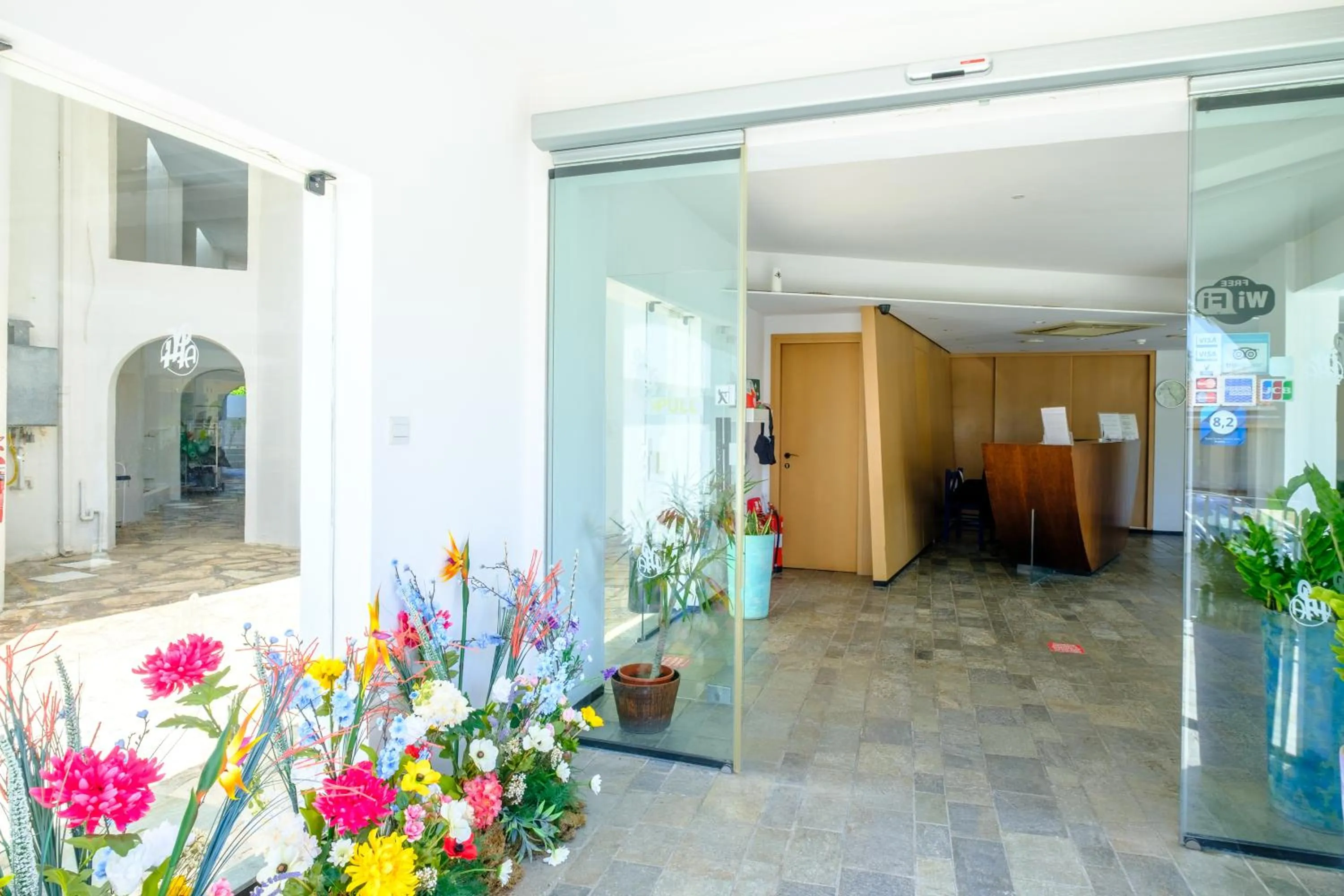 Facade/entrance in Pandream Hotel Apartments