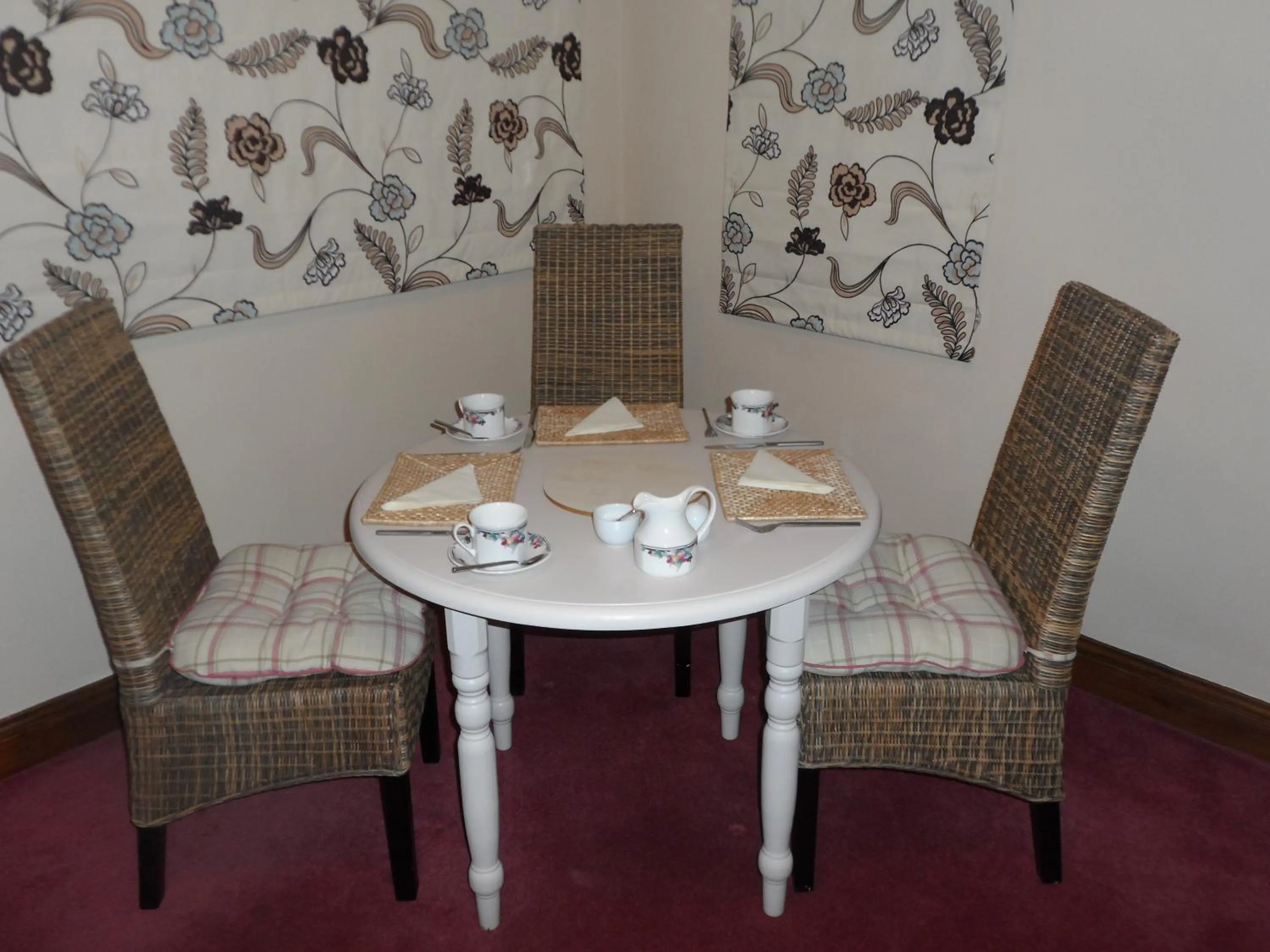 Food and drinks in Midtown Farm Bed & Breakfast