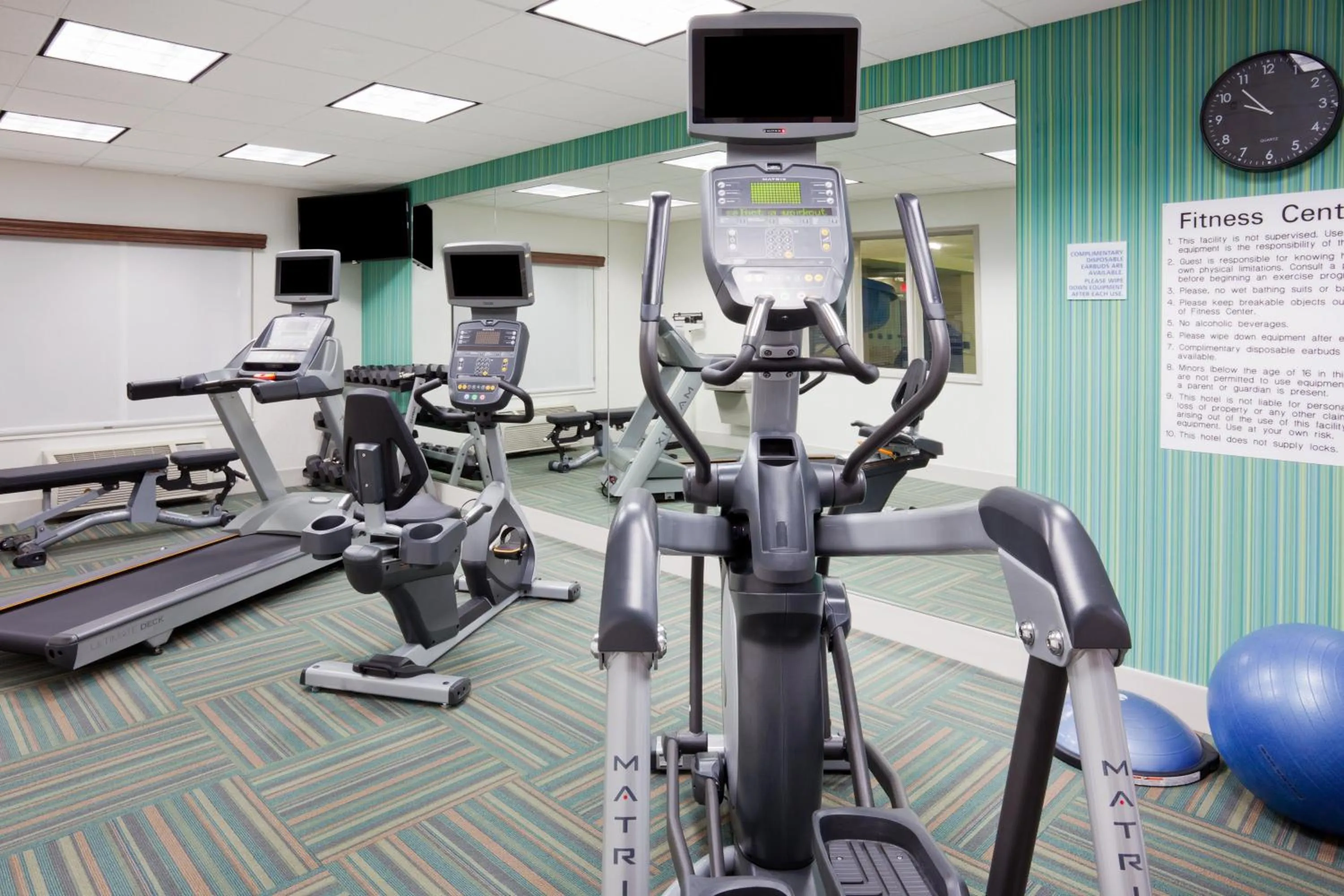 Spa and wellness centre/facilities in Holiday Inn Express & Suites - Dickinson by IHG