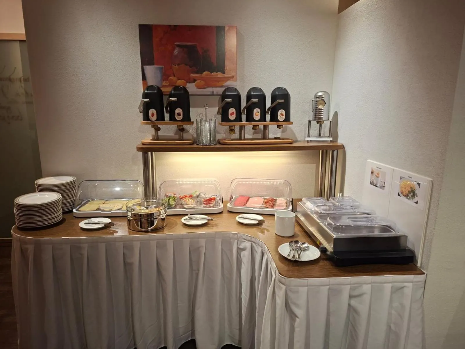 Breakfast in Hotel KRONE Garni