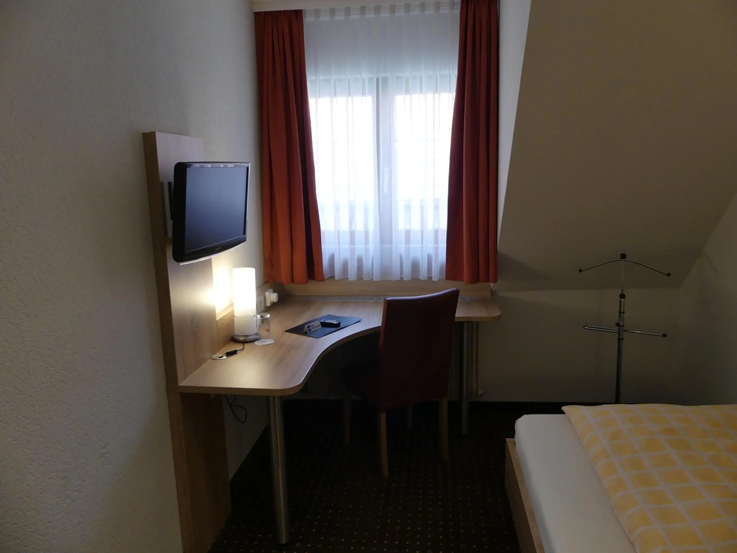 Photo of the whole room, Bed in Hotel KRONE Garni