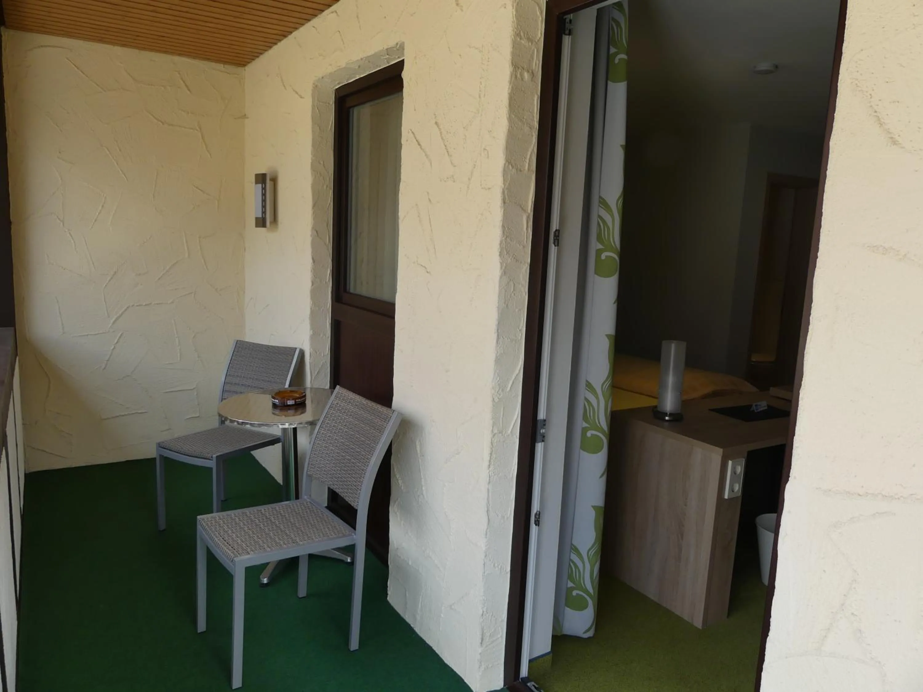 Balcony/Terrace in Hotel KRONE Garni