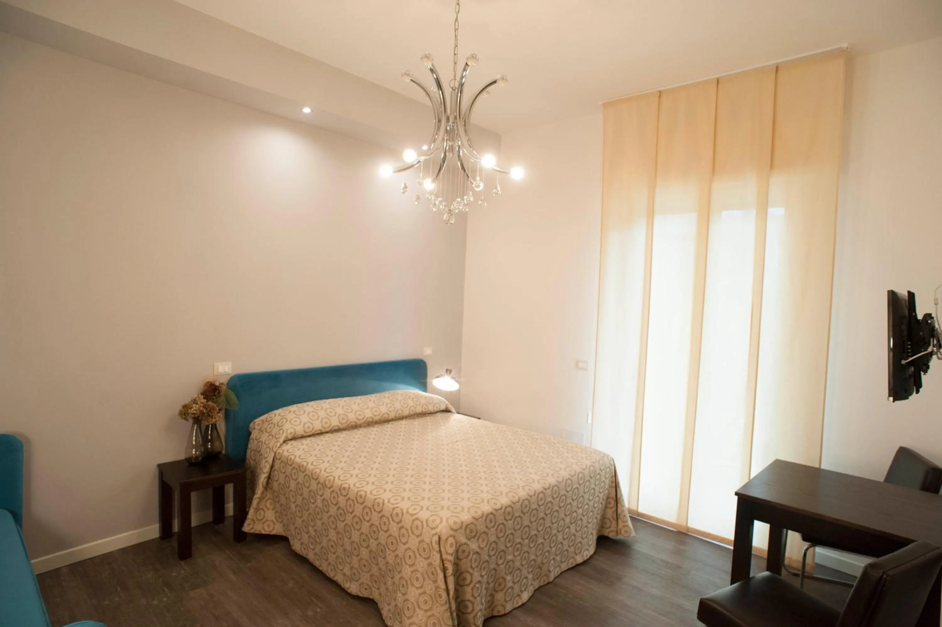 Photo of the whole room, Bed in B&B Corso Diaz