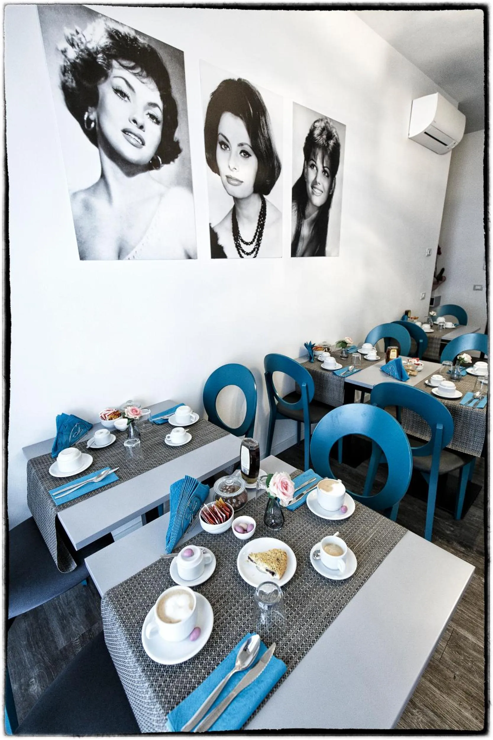 Restaurant/places to eat in B&B Corso Diaz