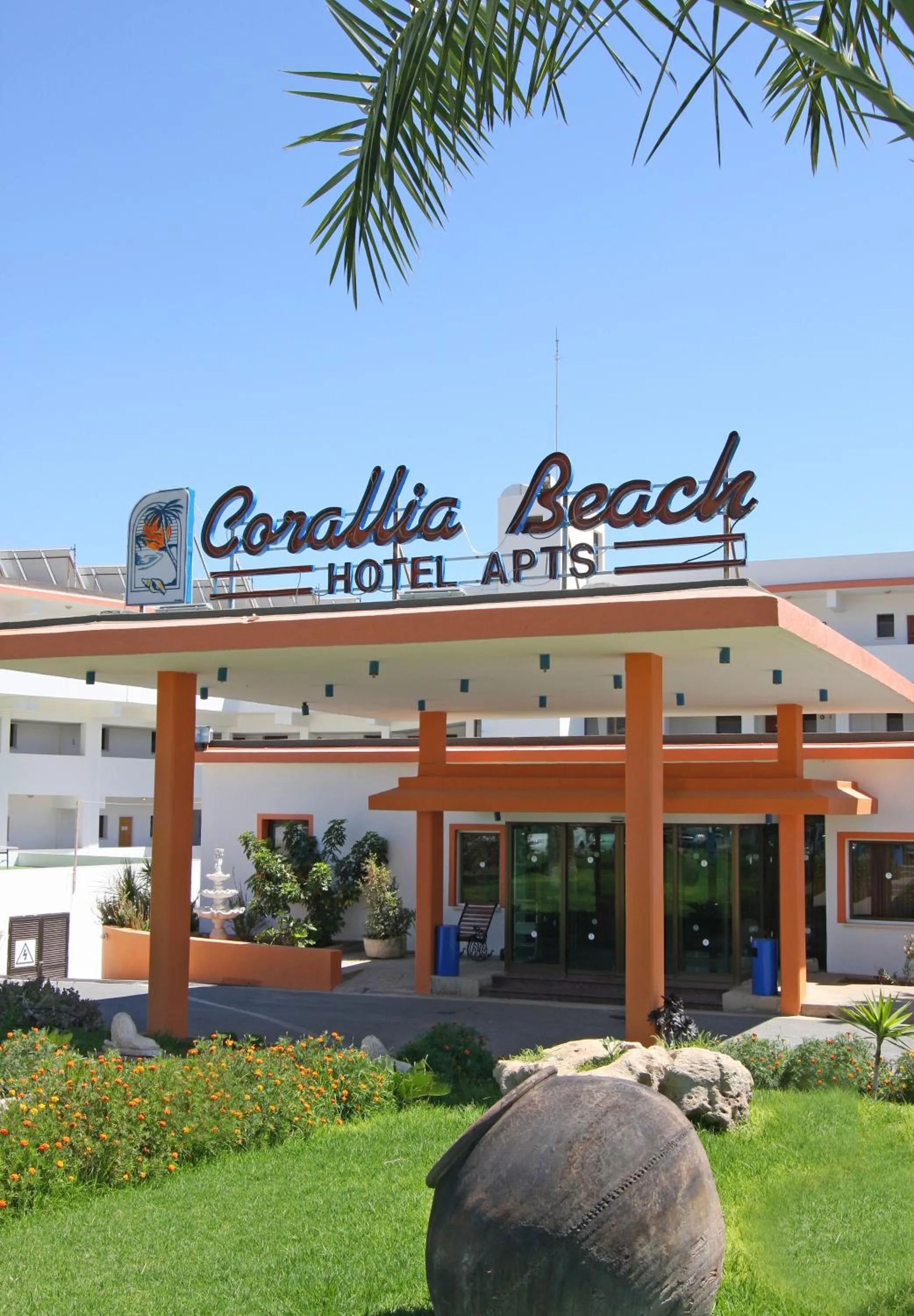Facade/entrance in Corallia Beach Hotel Apartments