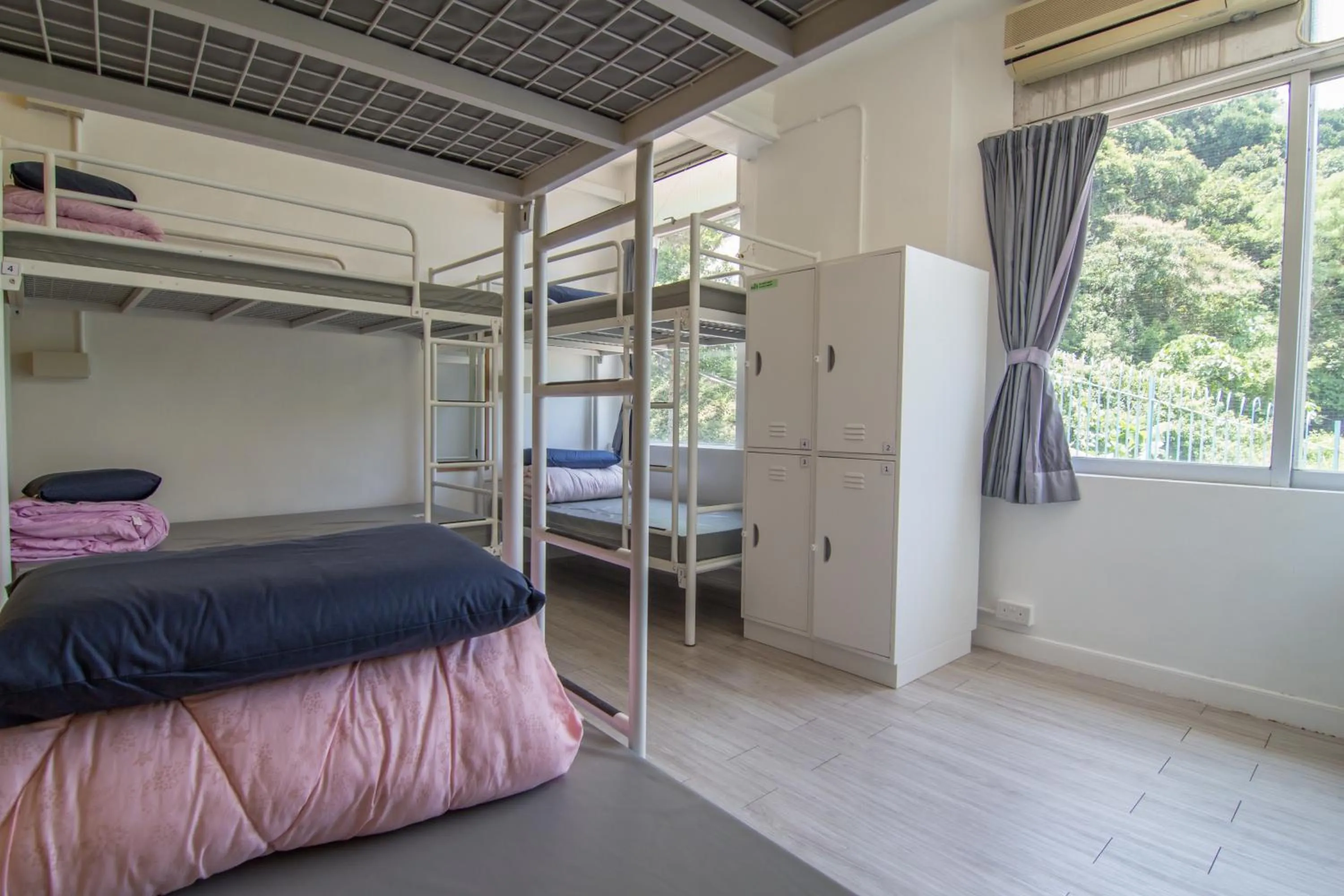 Photo of the whole room, Bed in YHA Jockey Club Mt. Davis Youth Hostel