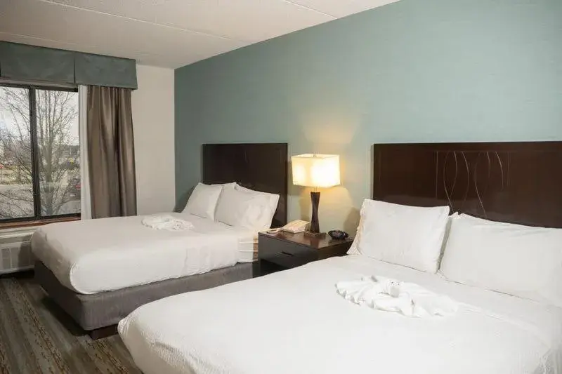 Studio Suite with Two Queen Beds - Non-Smoking in Holiday Inn Express Hotel & Suites Erie-Summit Township, an IHG Hotel Studio Suite with Two Queen Beds - Non-Smoking in Holiday Inn Express Hotel & Suites Erie-Summit Township, an IHG Hotel