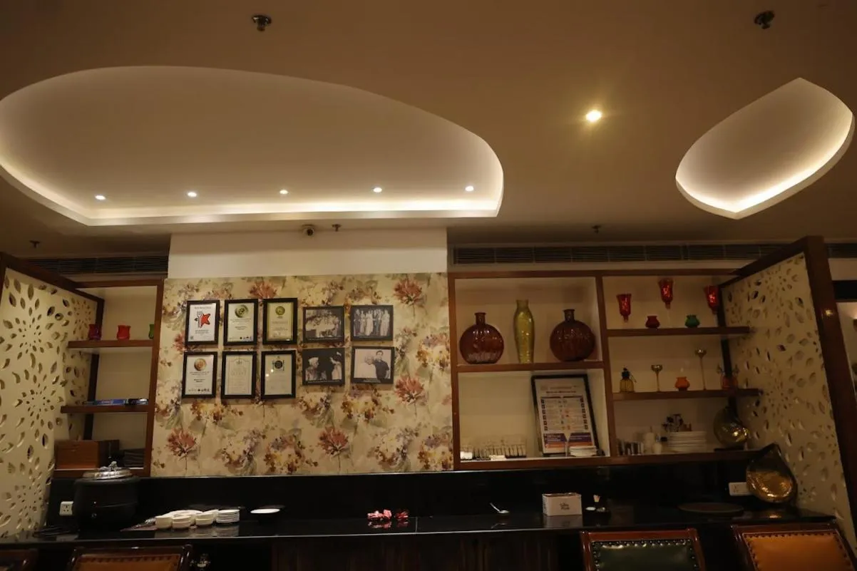 Grand Hotel Nawanshahr