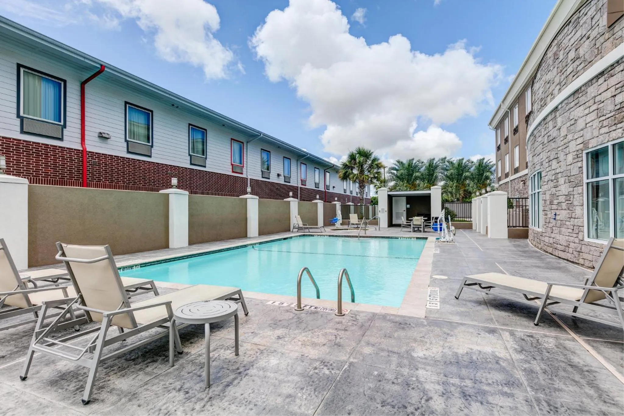 Swimming pool in Holiday Inn Express Hotel & Suites Clute-Lake Jackson by IHG