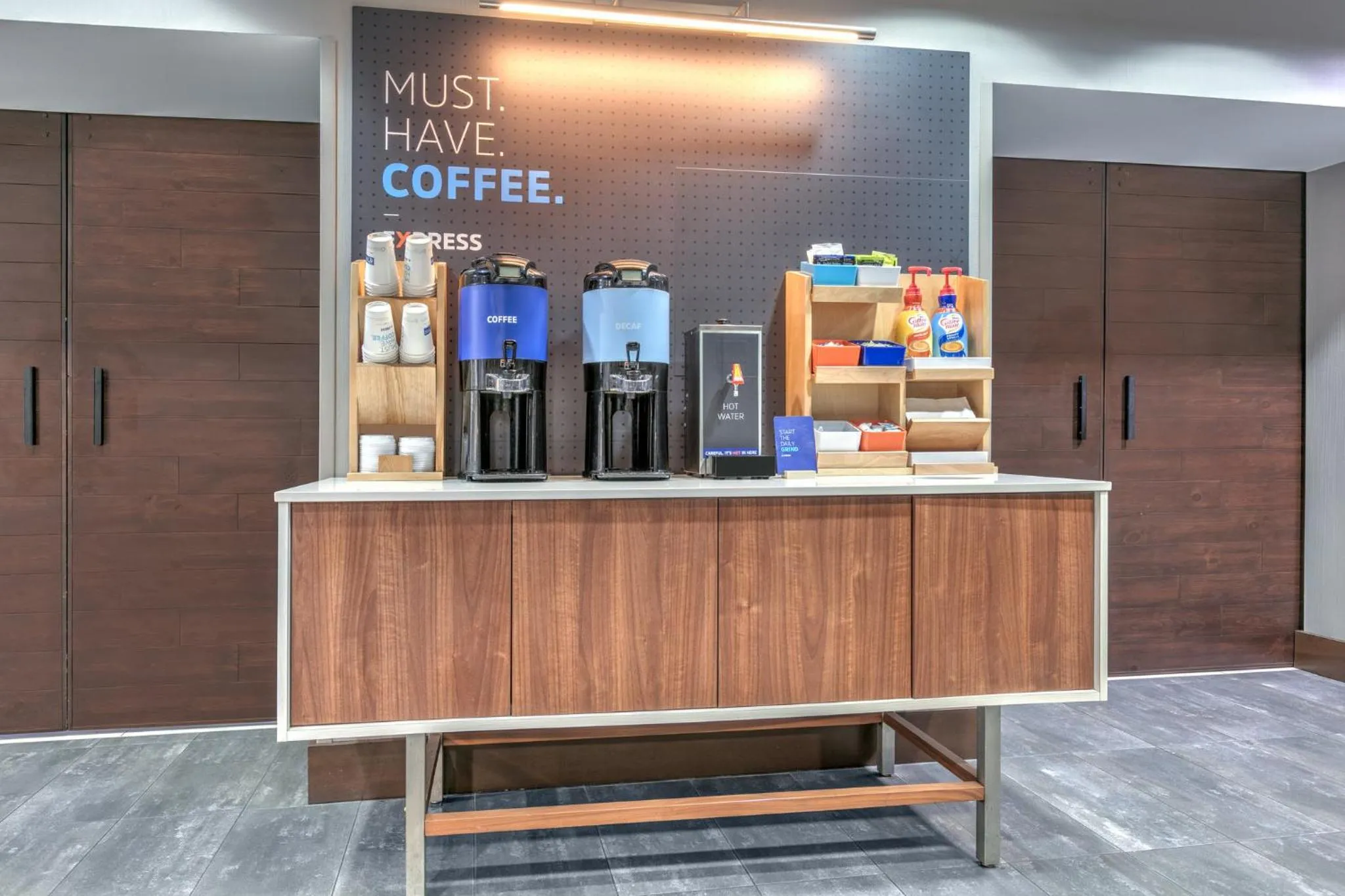 Photo of the whole room in Holiday Inn Express Hotel & Suites Clute-Lake Jackson by IHG