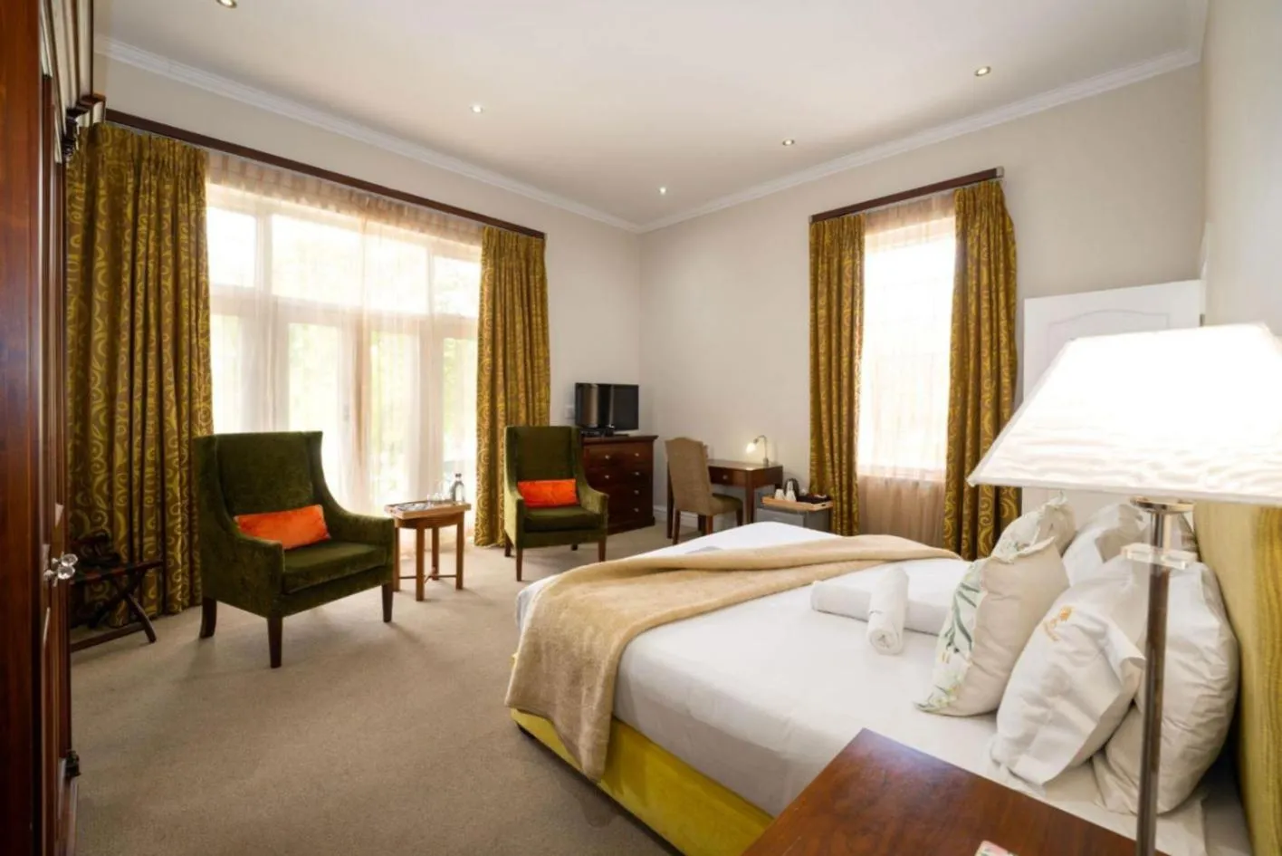 Bedroom, Bed in Wild Mushroom Country House