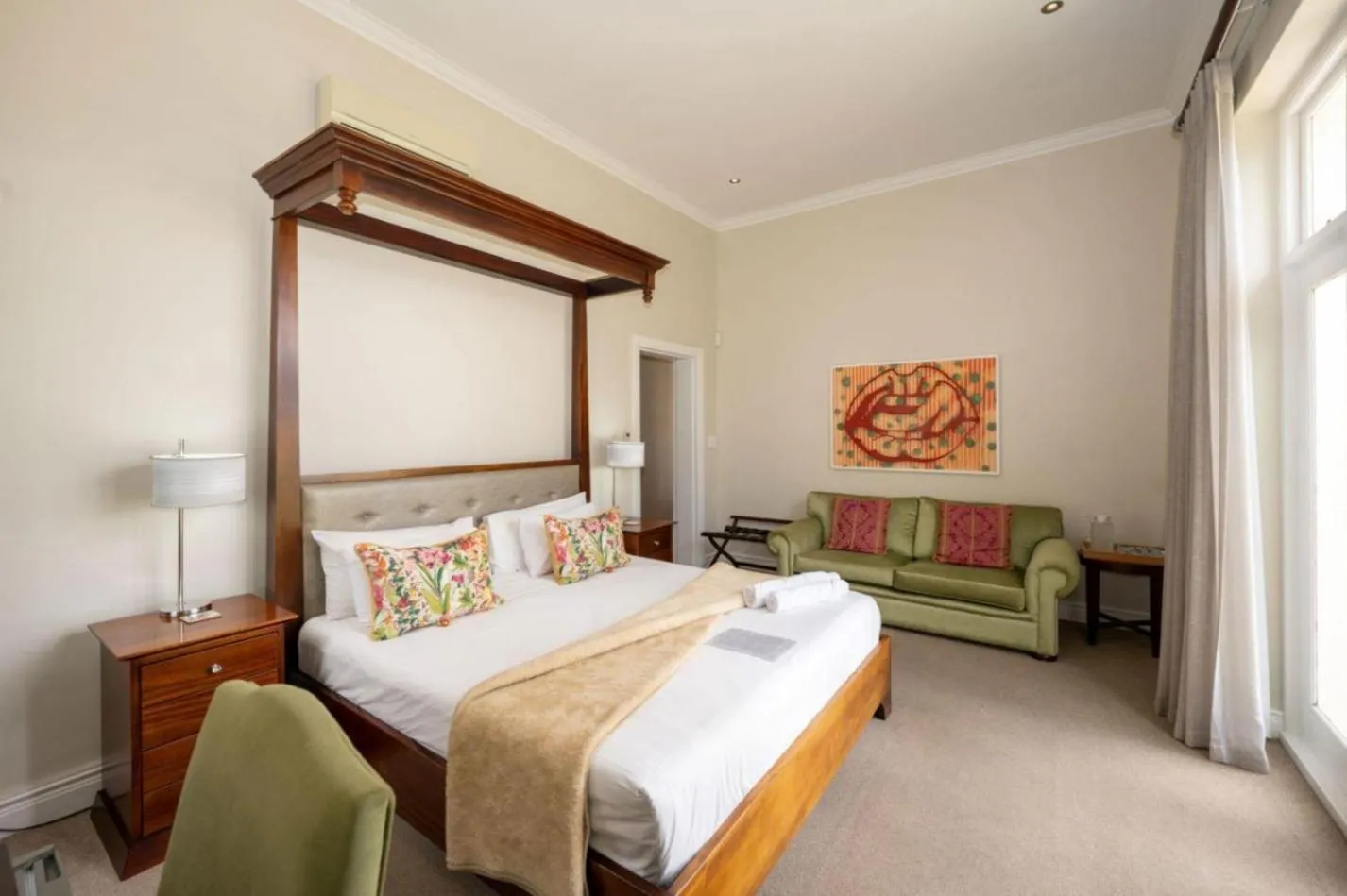 Bedroom, Bed in Wild Mushroom Country House