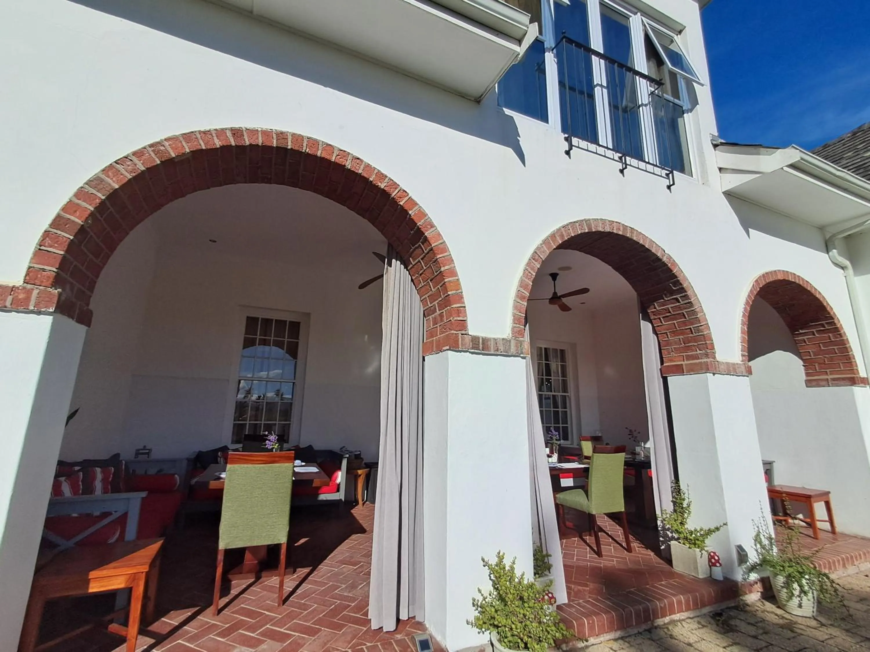 Breakfast in Wild Mushroom Country House