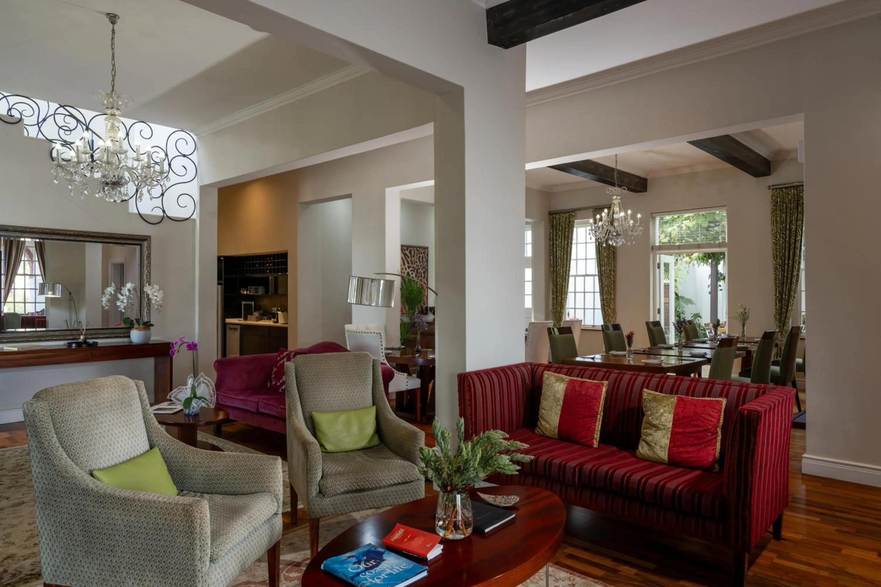 Communal lounge/ TV room in Wild Mushroom Country House