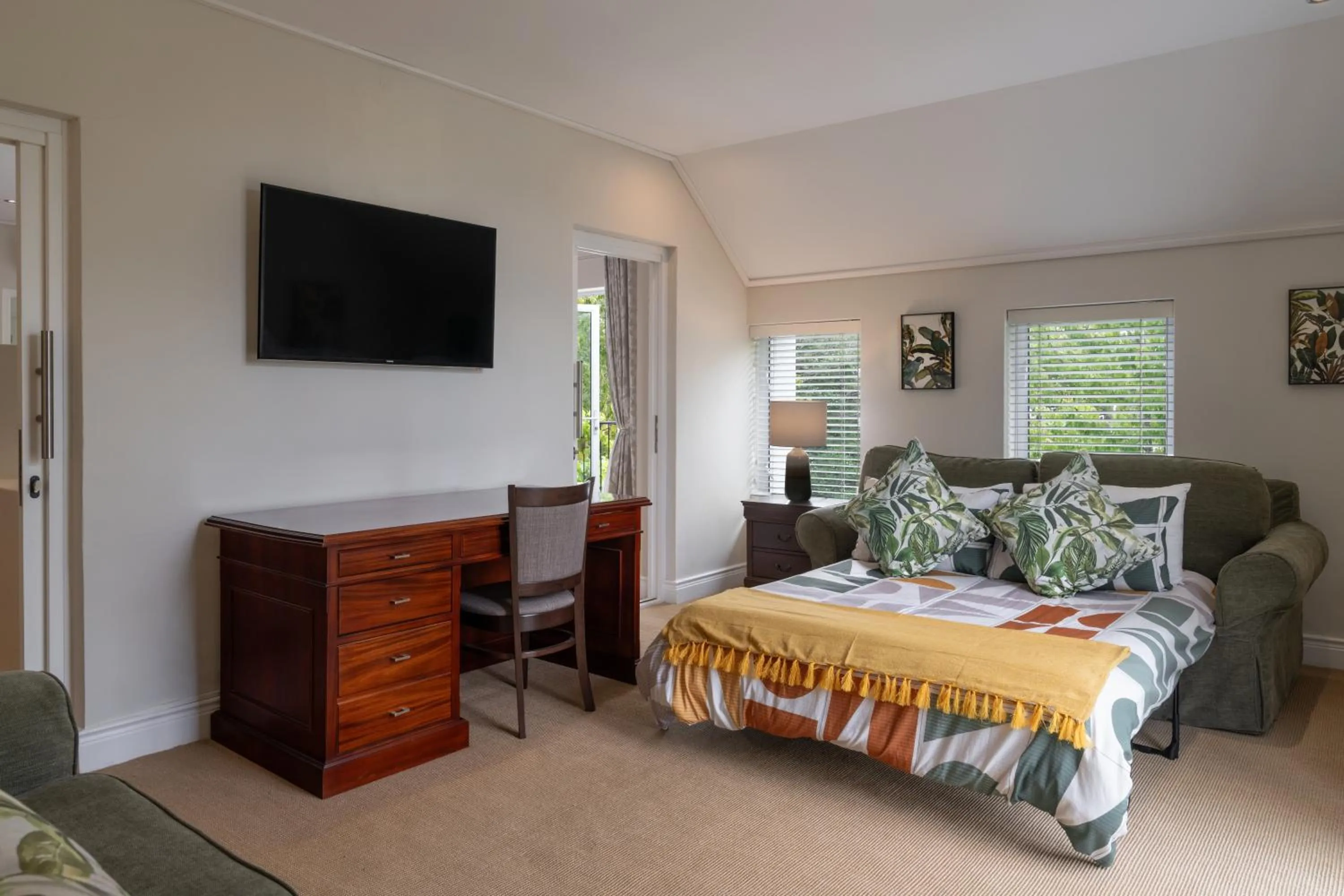 Bed in Wild Mushroom Country House
