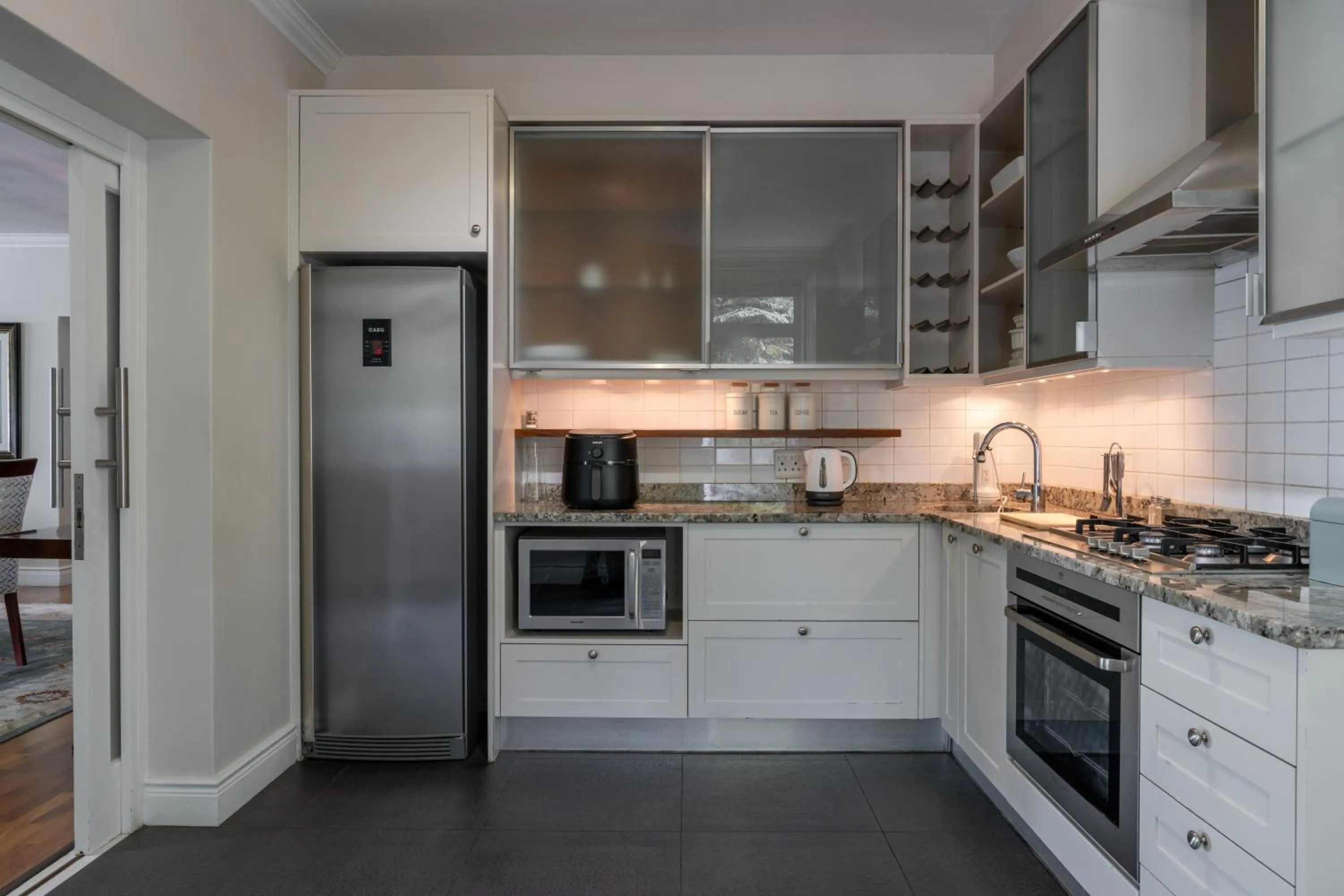 Kitchen or kitchenette in Wild Mushroom Country House