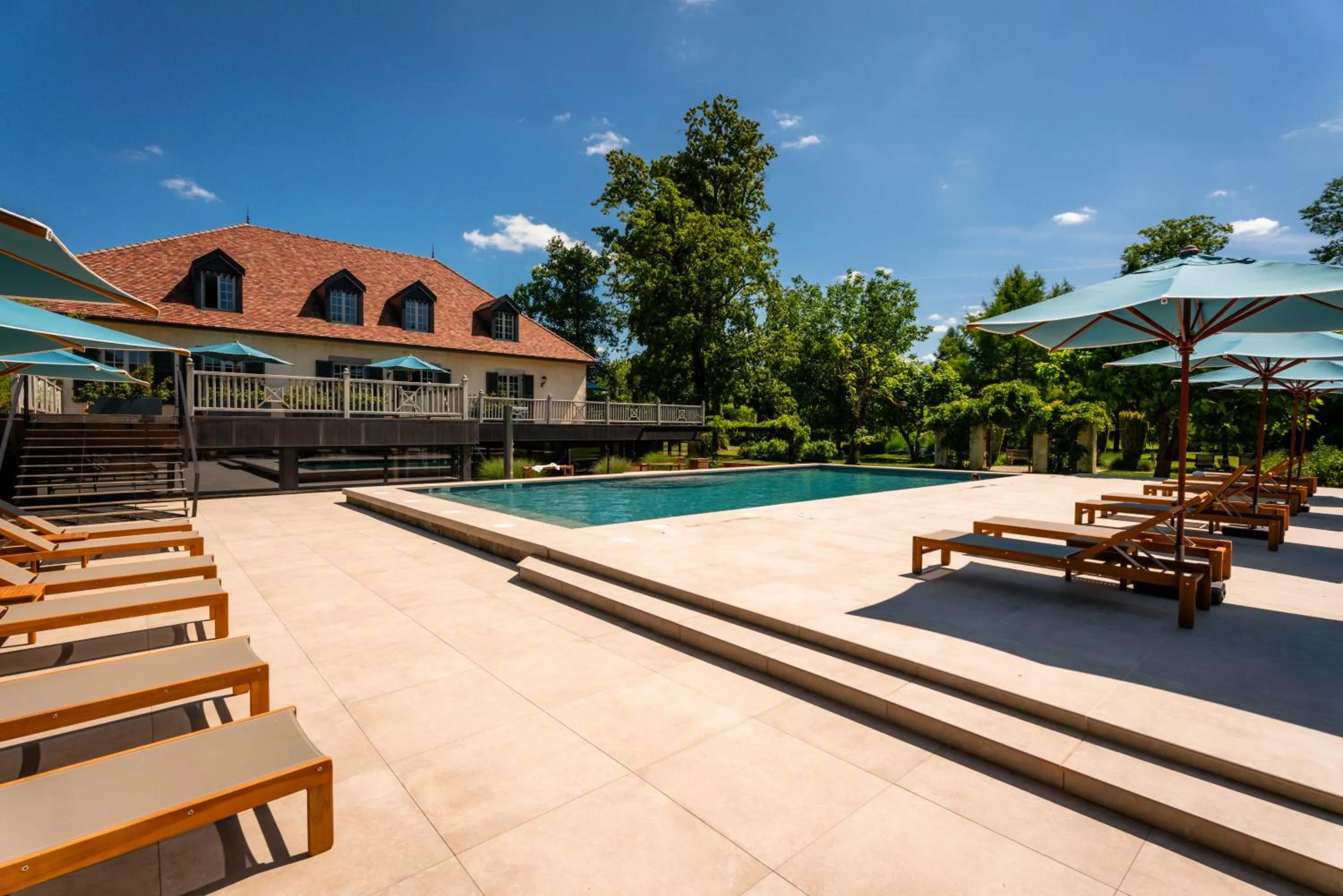Swimming pool in Chateau De Germigney