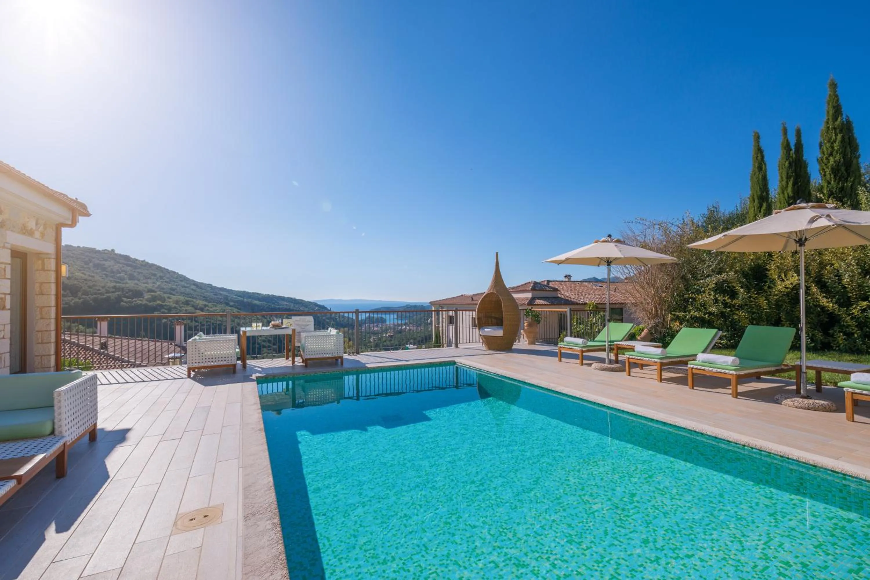 Garden in Salvator Villas & Spa Hotel