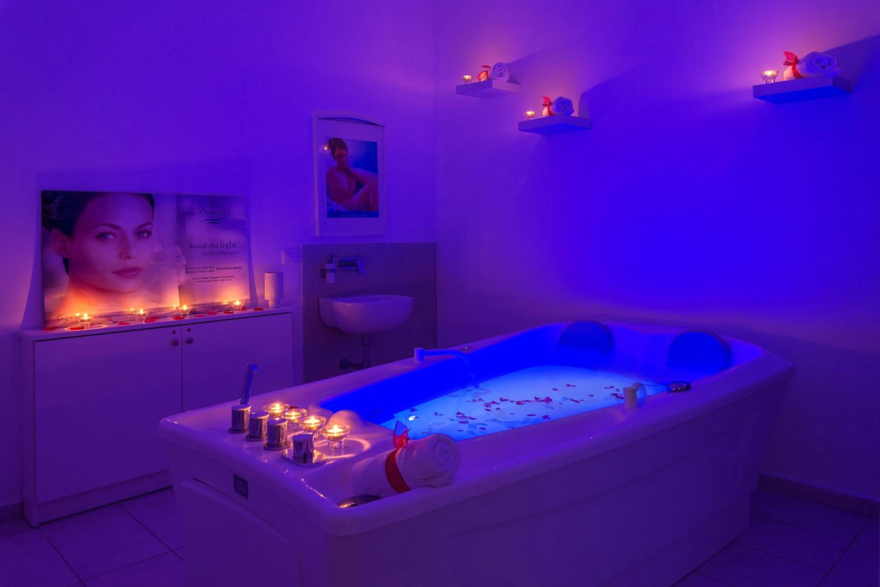 Spa and wellness centre/facilities in Salvator Villas & Spa Hotel