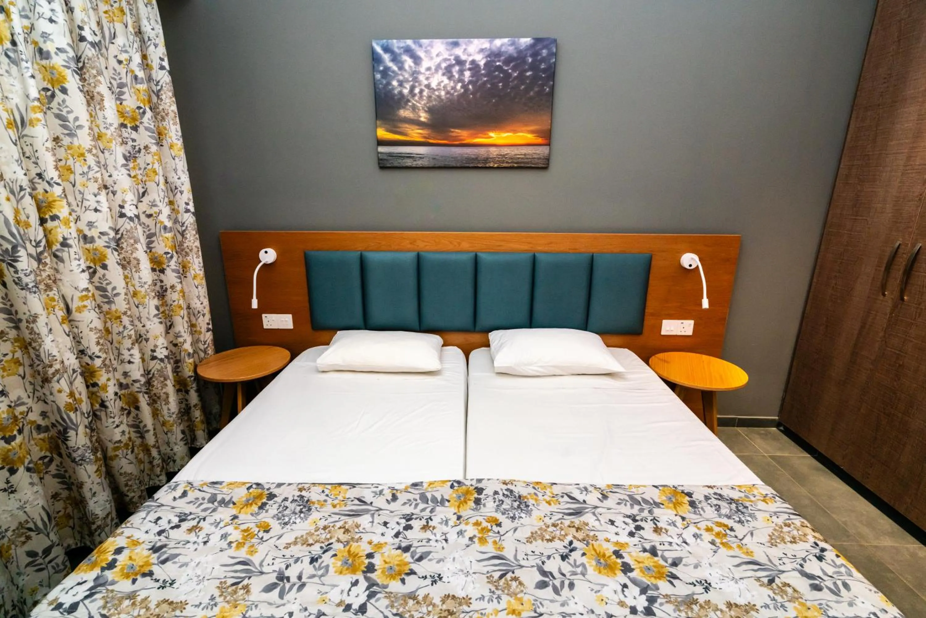 Bedroom, Bed in Helios Bay Hotel and Suites