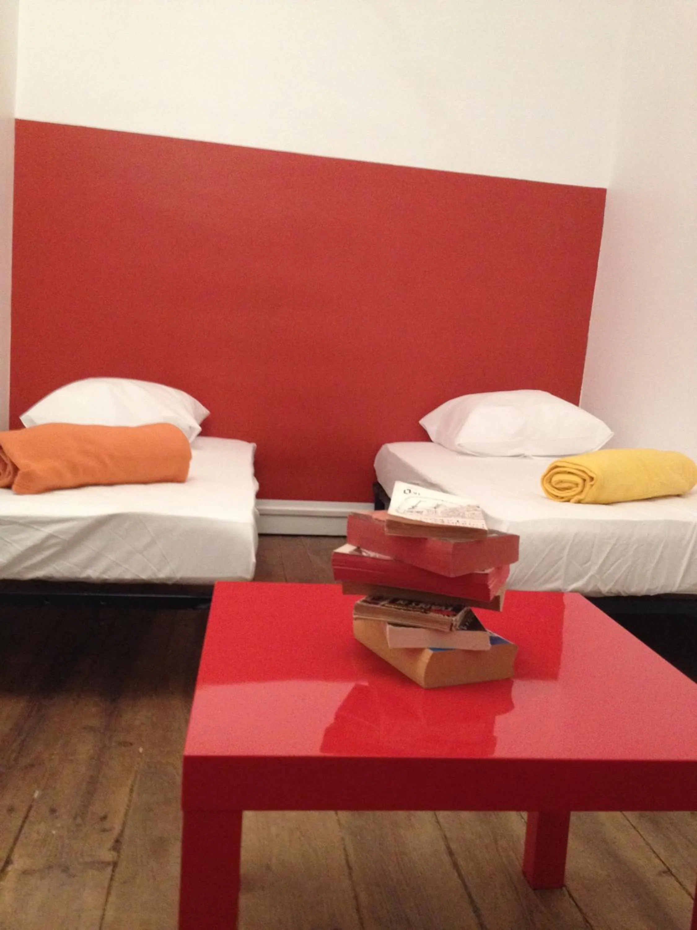 " Venez DormiR Chez Nous " #Condom#Gascogne#d'Artagnan#Armagnac#Le Bonheur est dans le GERS