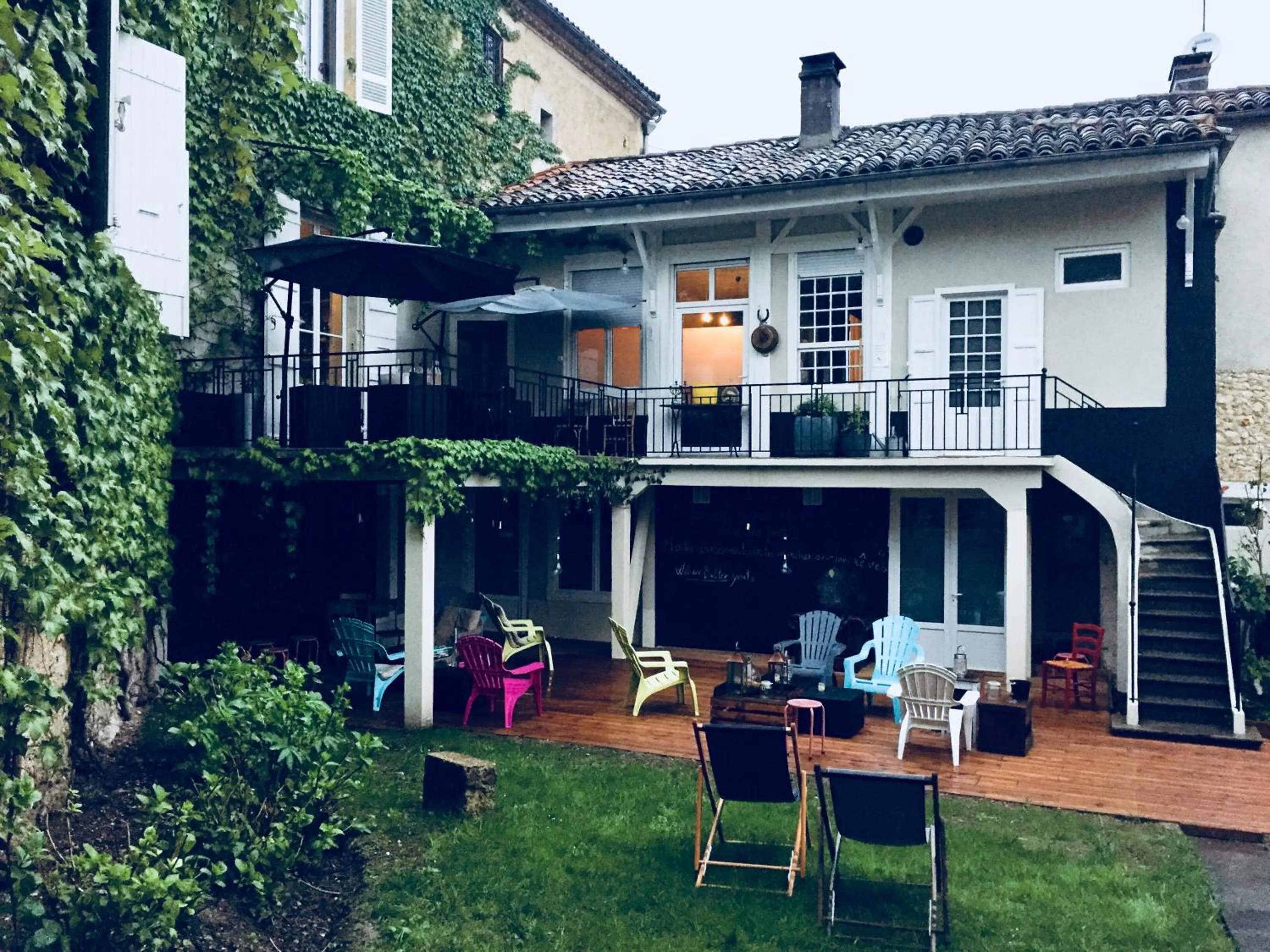 " Venez DormiR Chez Nous " #Condom#Gascogne#d'Artagnan#Armagnac#Le Bonheur est dans le GERS