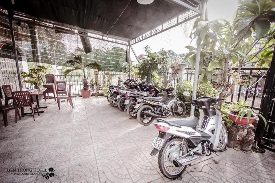 Patio in Lien Thong Hotel
