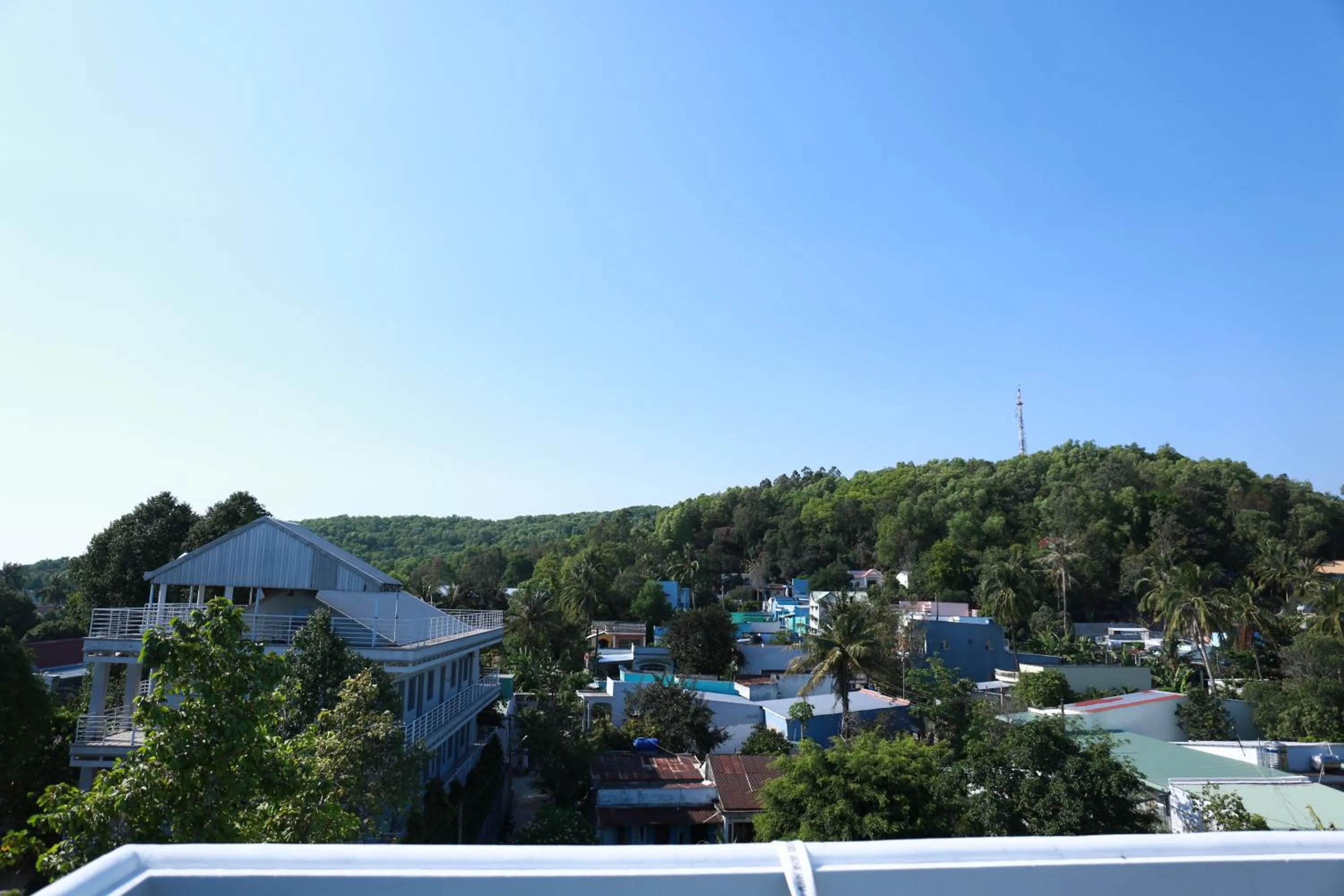 Neighbourhood in Lien Thong Hotel