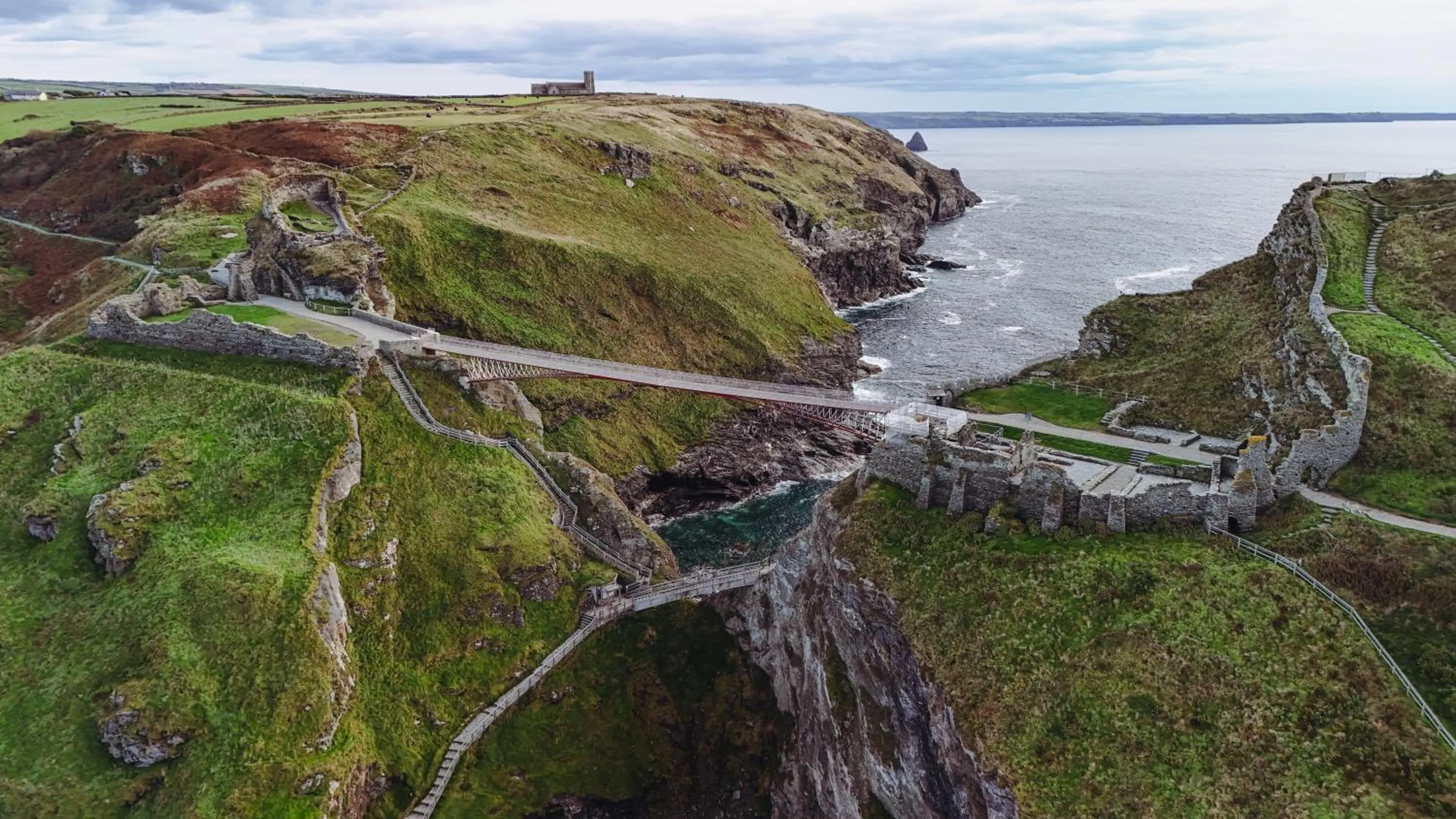 Location in Camelot Castle Hotel