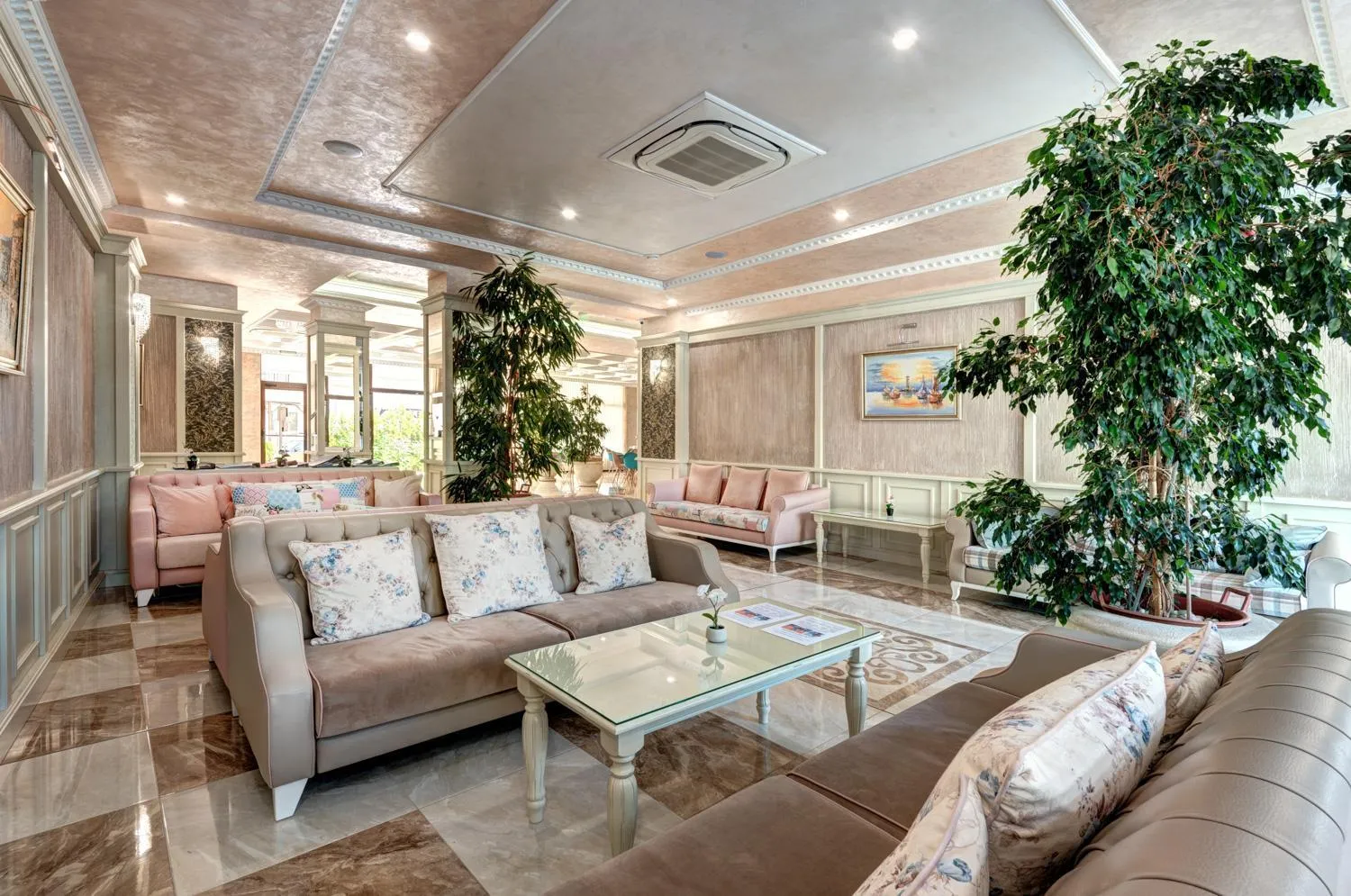 Lobby or reception in Siena Palace