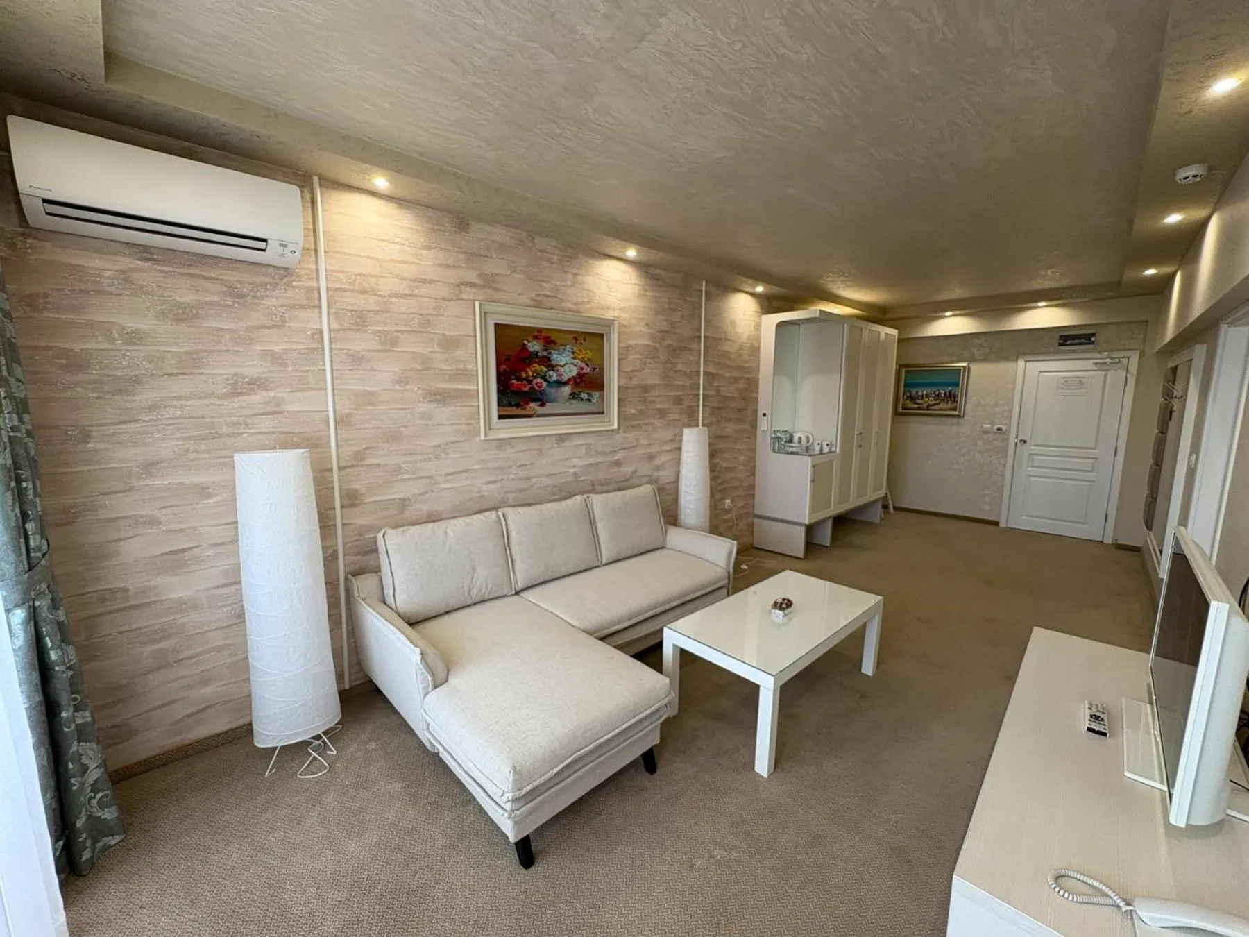 Living room in Siena Palace