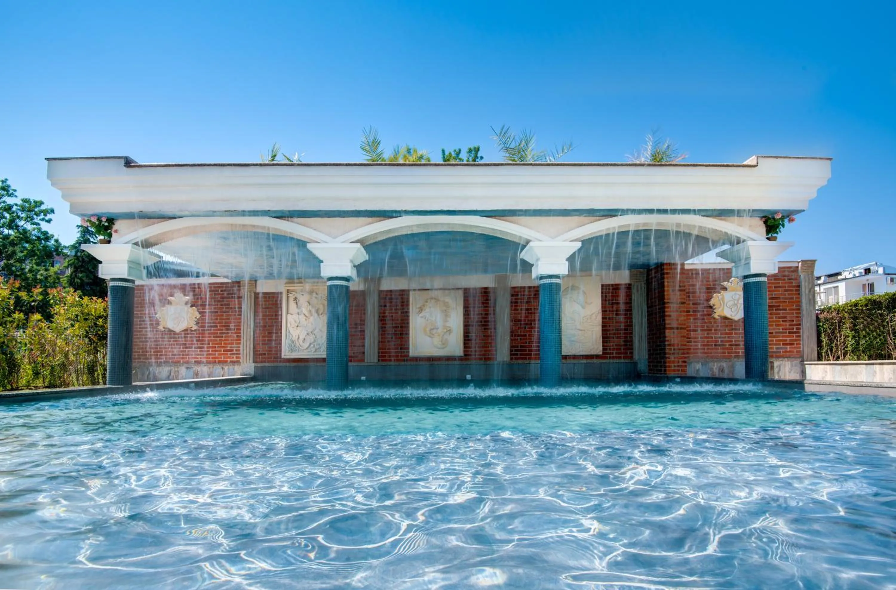 Swimming pool in Siena Palace