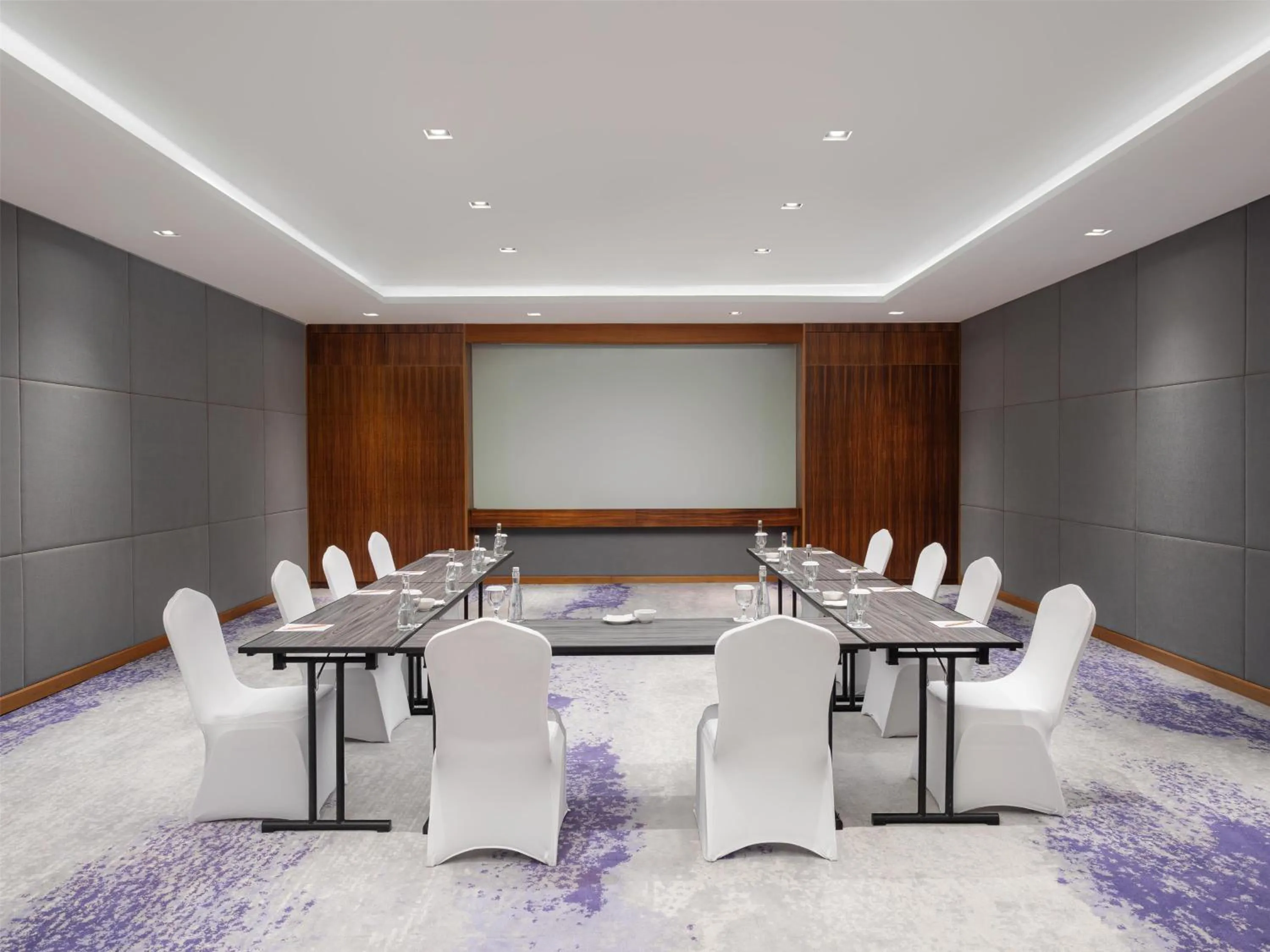 Meeting/conference room in Radisson Golf & Convention Center Batam