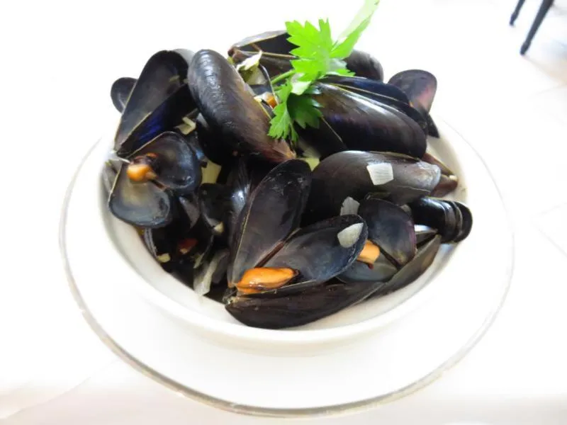 Restaurant/places to eat in Hotel mon Soleil