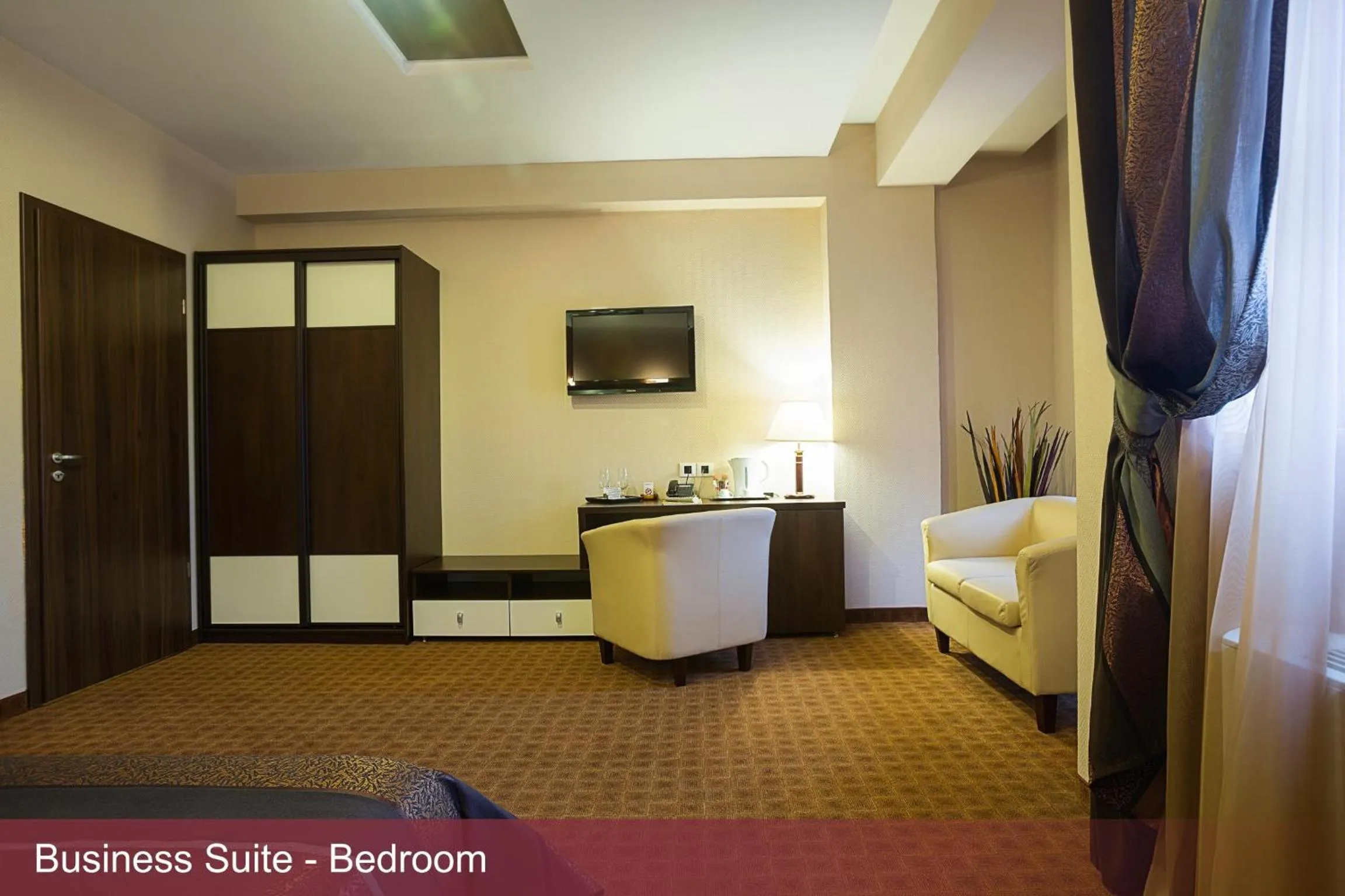 Seating area in INTER BUSINESS Bucharest