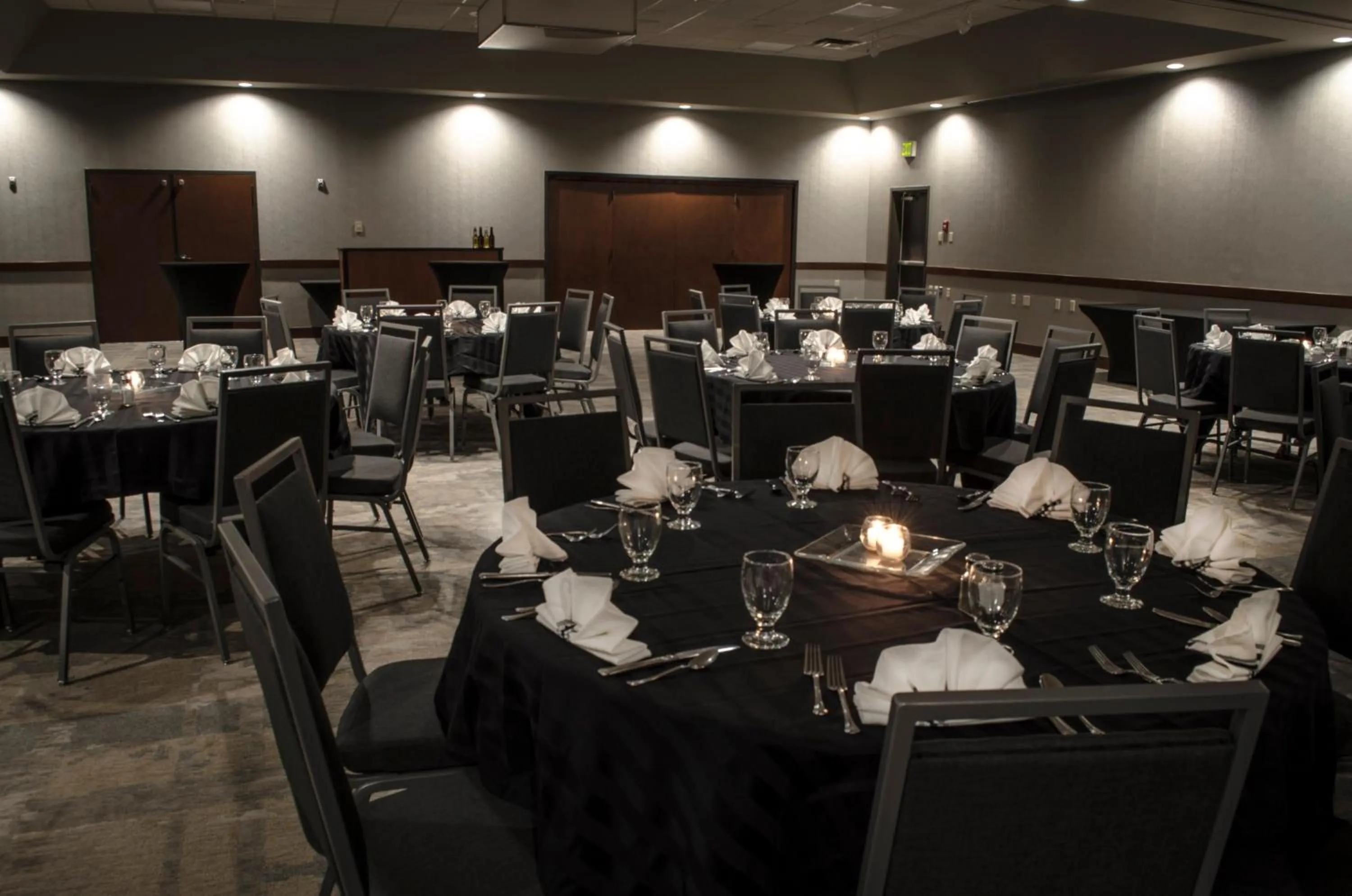 Banquet/Function facilities in Holiday Inn Fargo by IHG