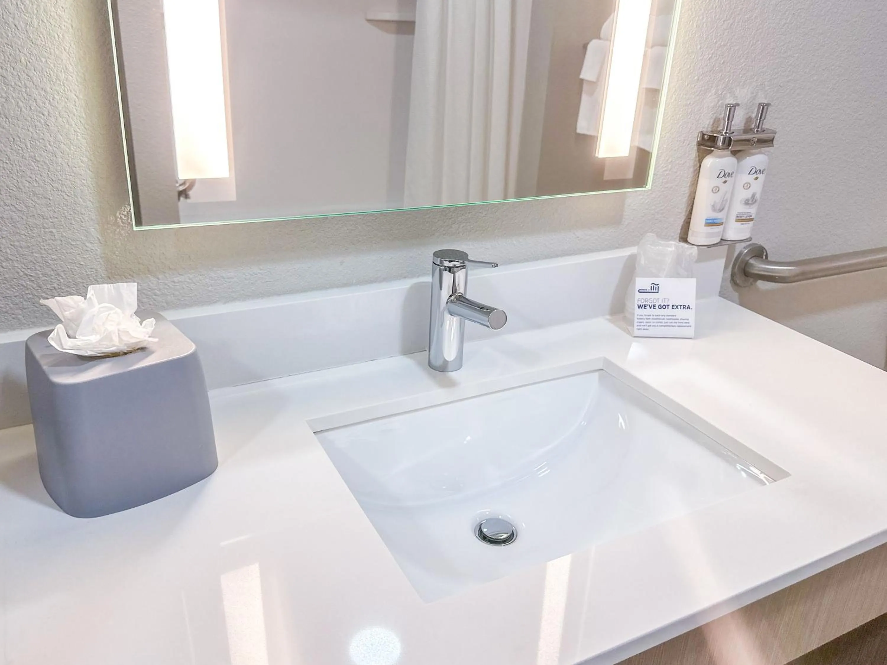 Holiday Inn Express Hotel & Suites Ennis by IHG