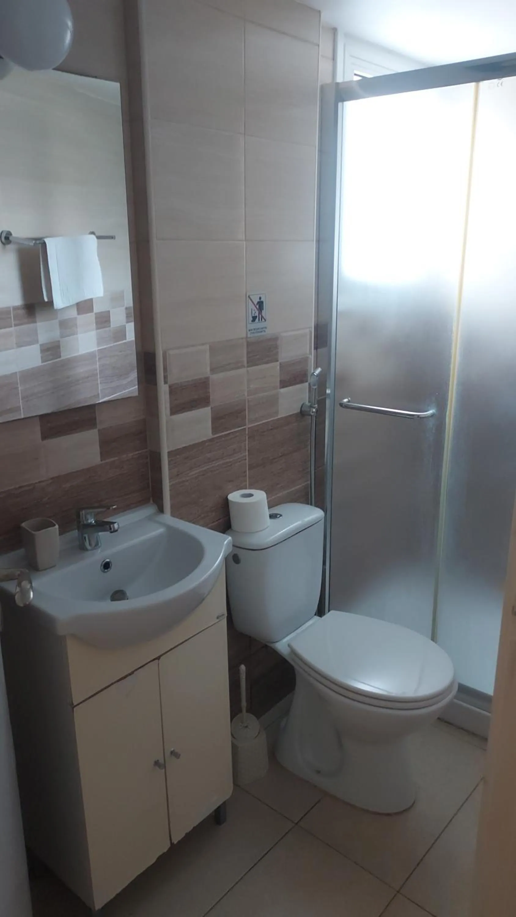 Shower in Sea Apartments