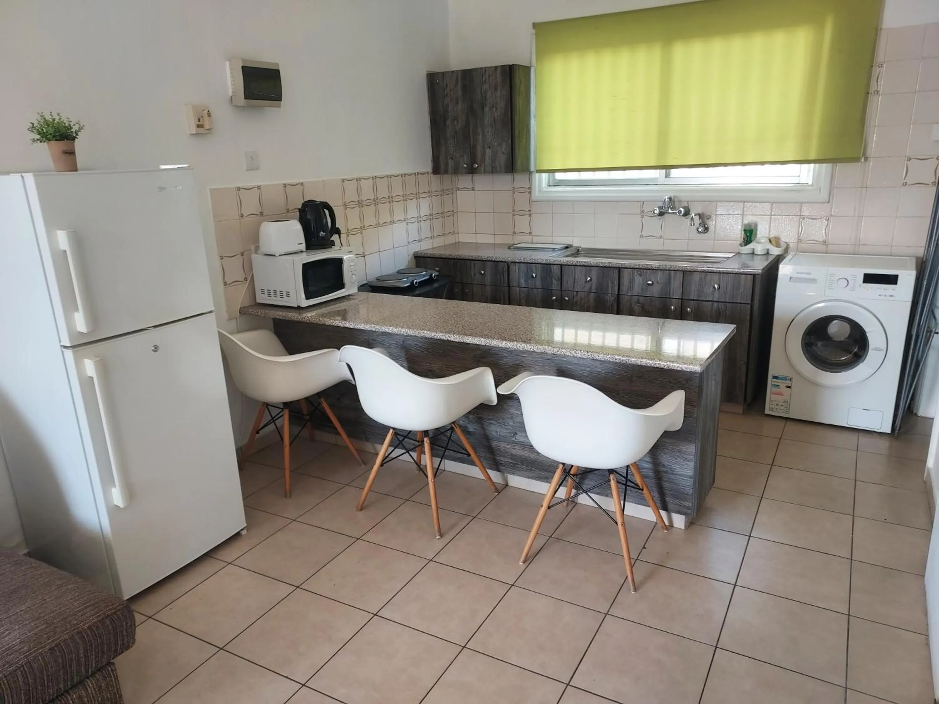 Kitchen or kitchenette in Sea Apartments