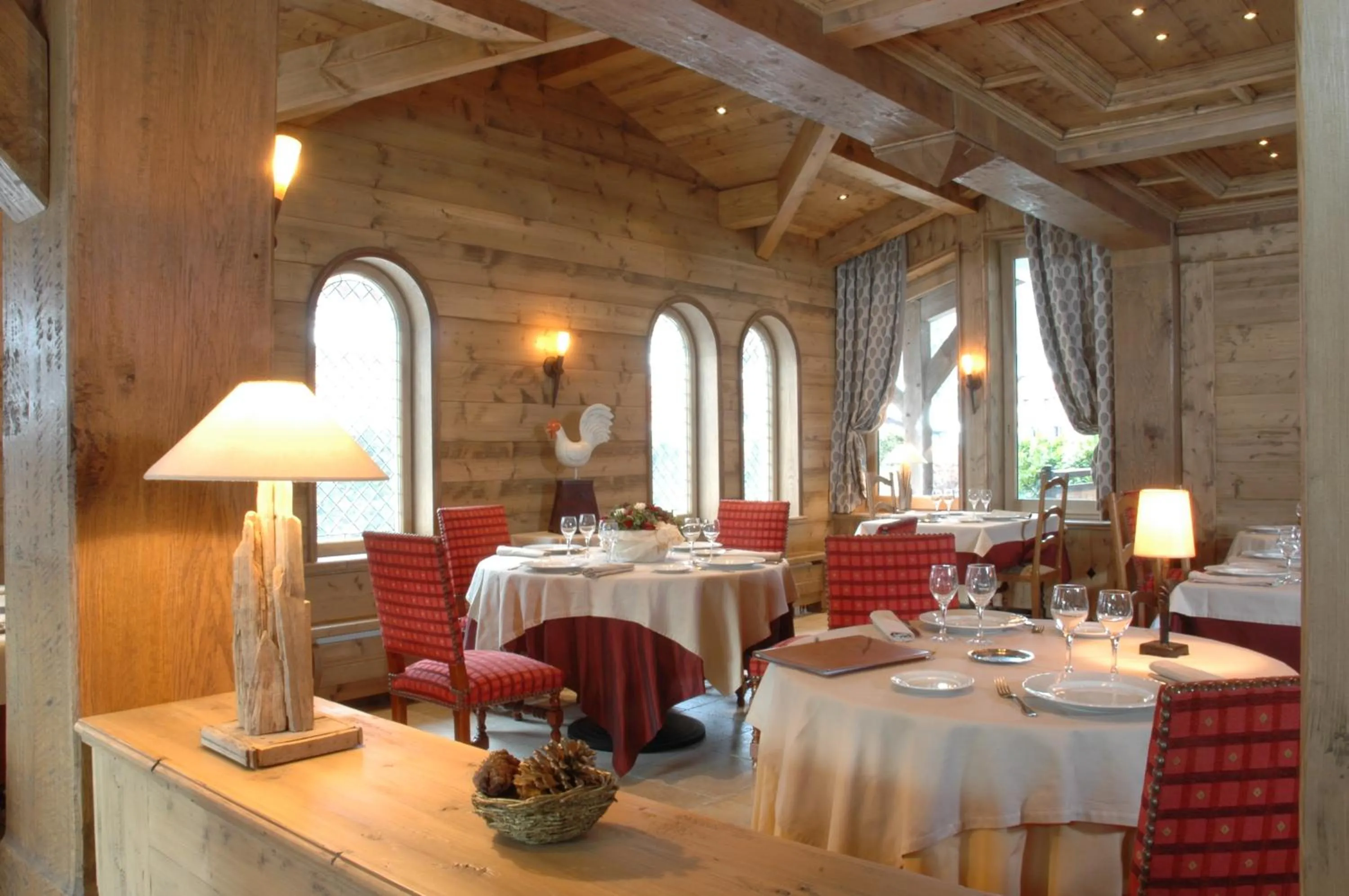 Restaurant/places to eat in Hotel Le Samoyede