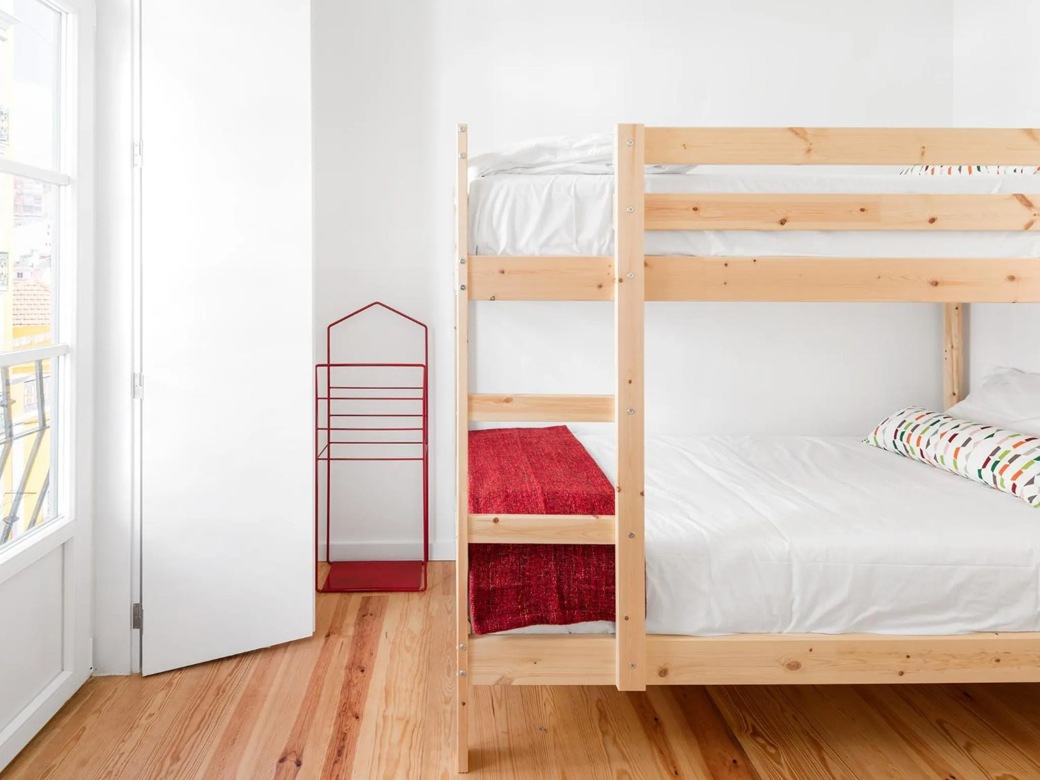 bunk bed, Bed in Lisbon Serviced Apartments - Castelo S. Jorge