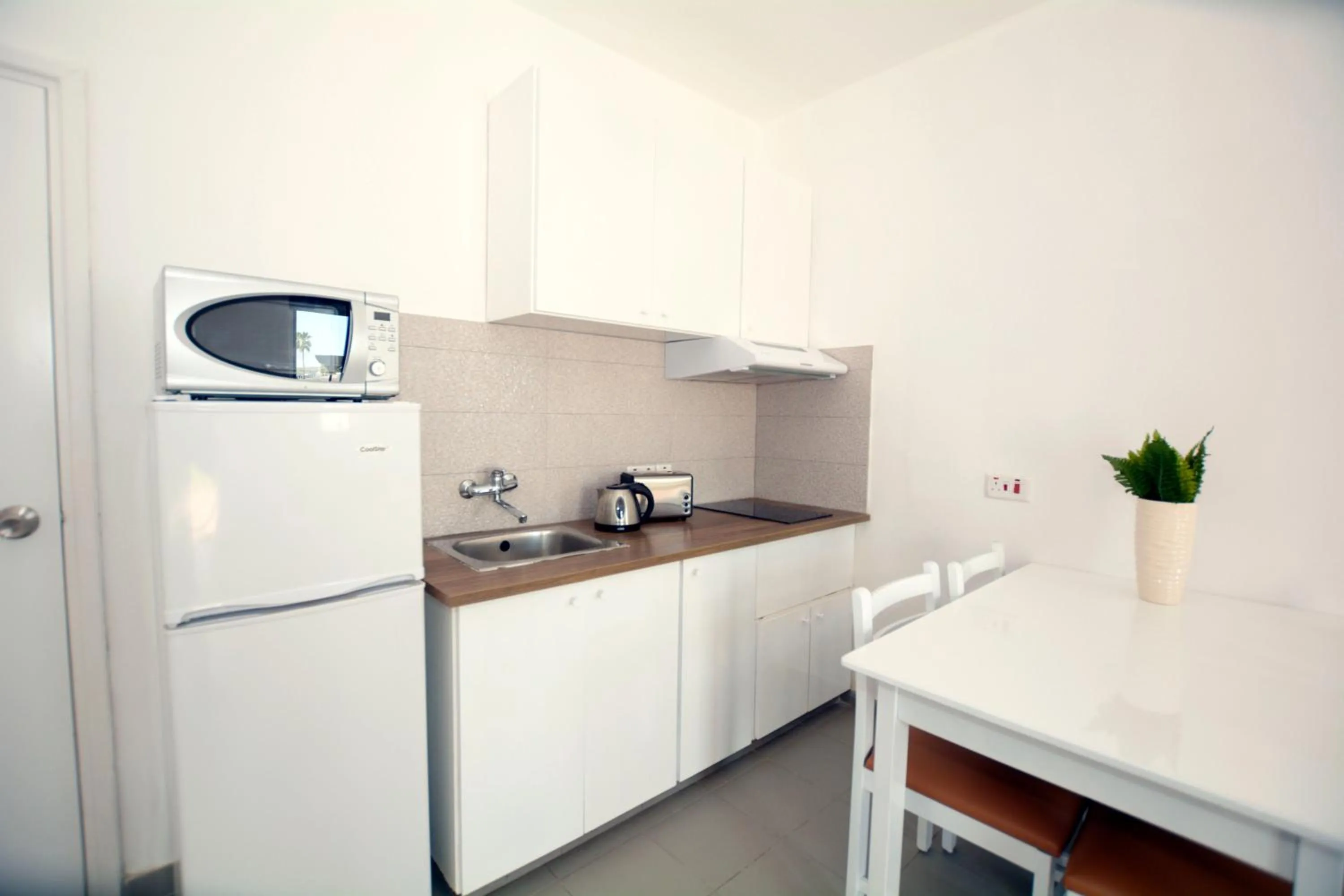 Kitchen or kitchenette in Lantiana Napa Aparthotel