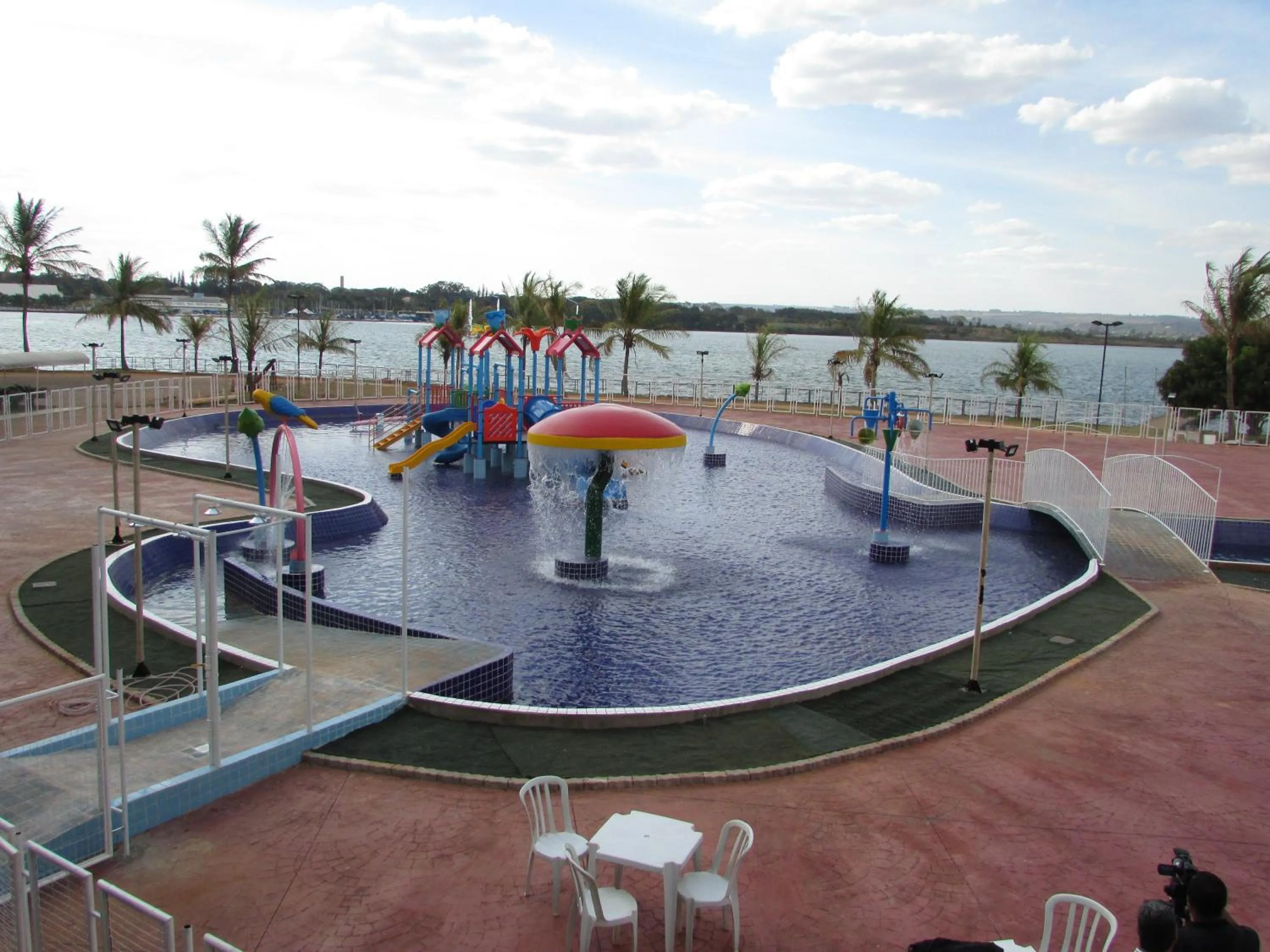 Swimming pool in Bay Park Hotel Resort