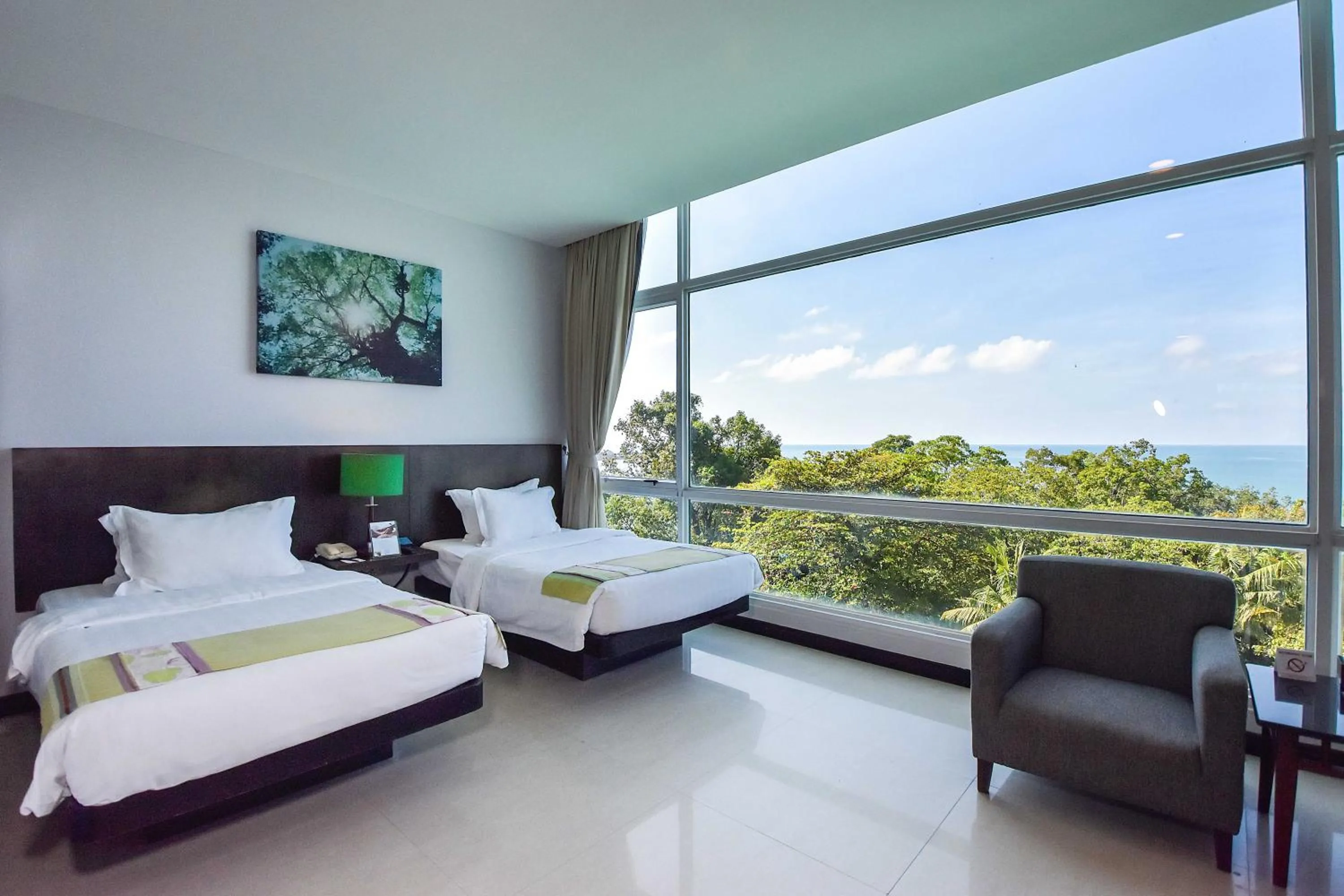 Photo of the whole room, Bed in Independence Hotel Resort & Spa